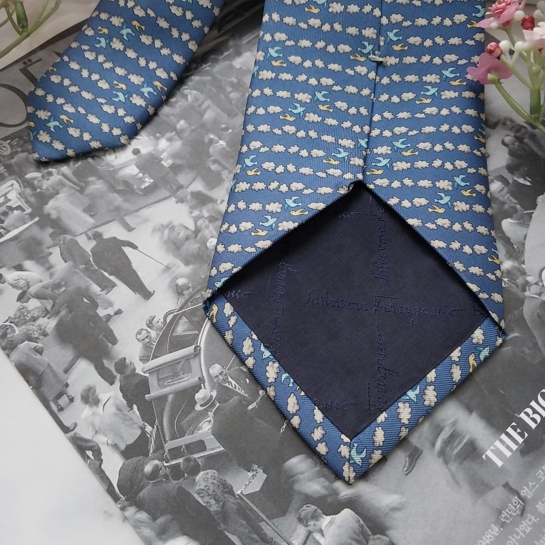 페라가모 실크 블루 버드 패턴 넥타이 9.2cm A+등급 K1480
 상품이미지8