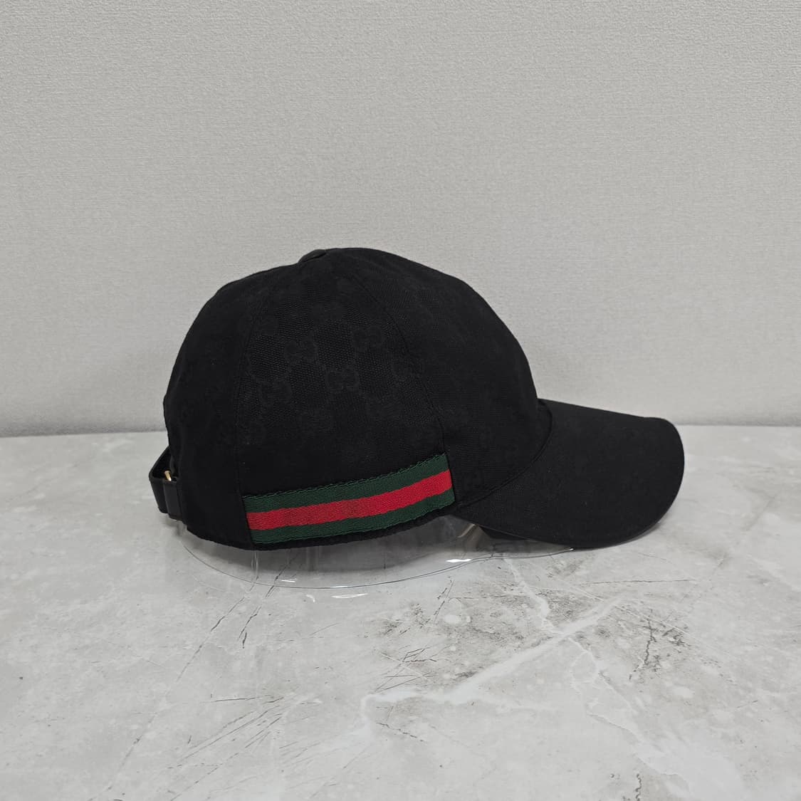 구찌 볼캡 모자 블랙 L사이즈 판매 상품이미지2