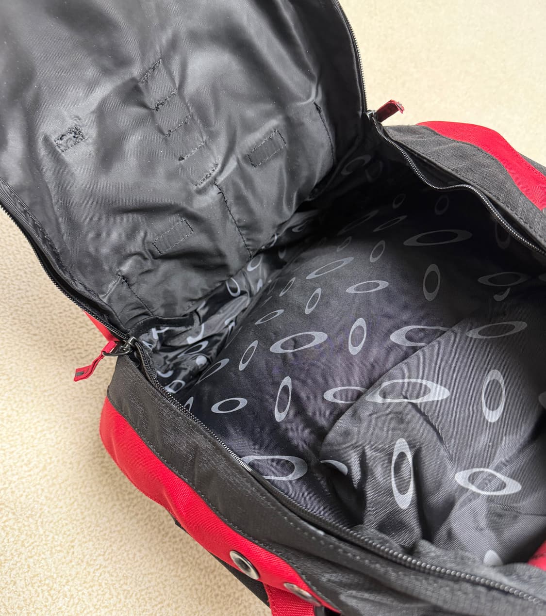 오클리 백팩 상품이미지4