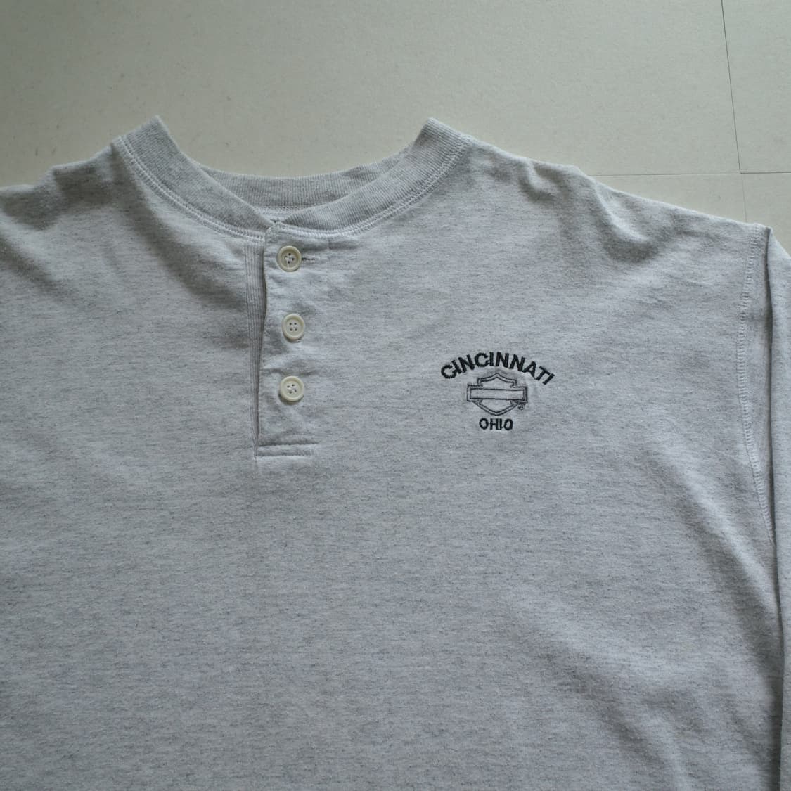 90s USA 할리데이비슨 자수 헨리넥 긴팔티 (2XL)  상품이미지2