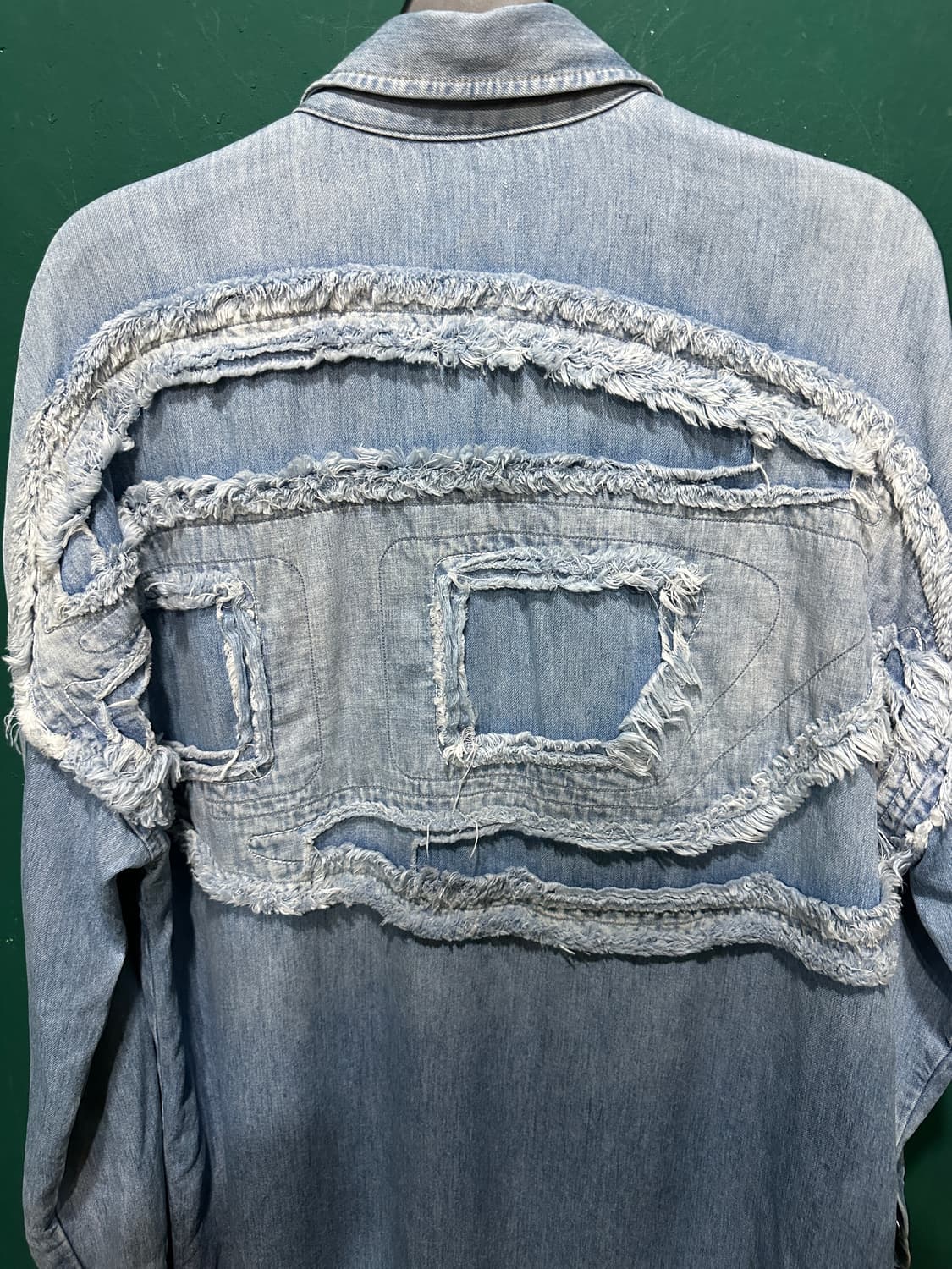 디젤 빅로고 플란넬 데님자켓110사이즈 상품이미지2