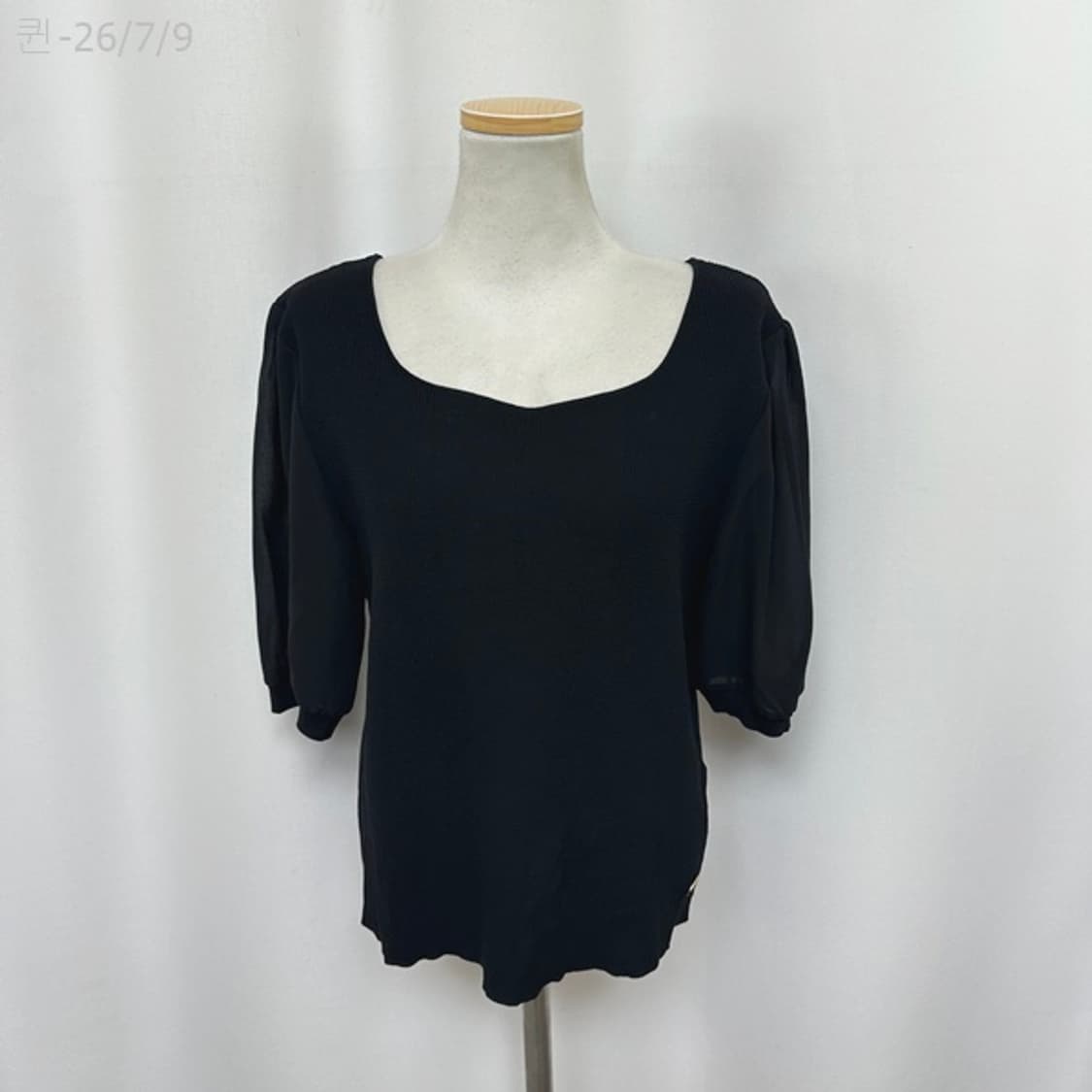 세루티1881 여자 니트 시스루팔 반팔티 검정 77 상품이미지1