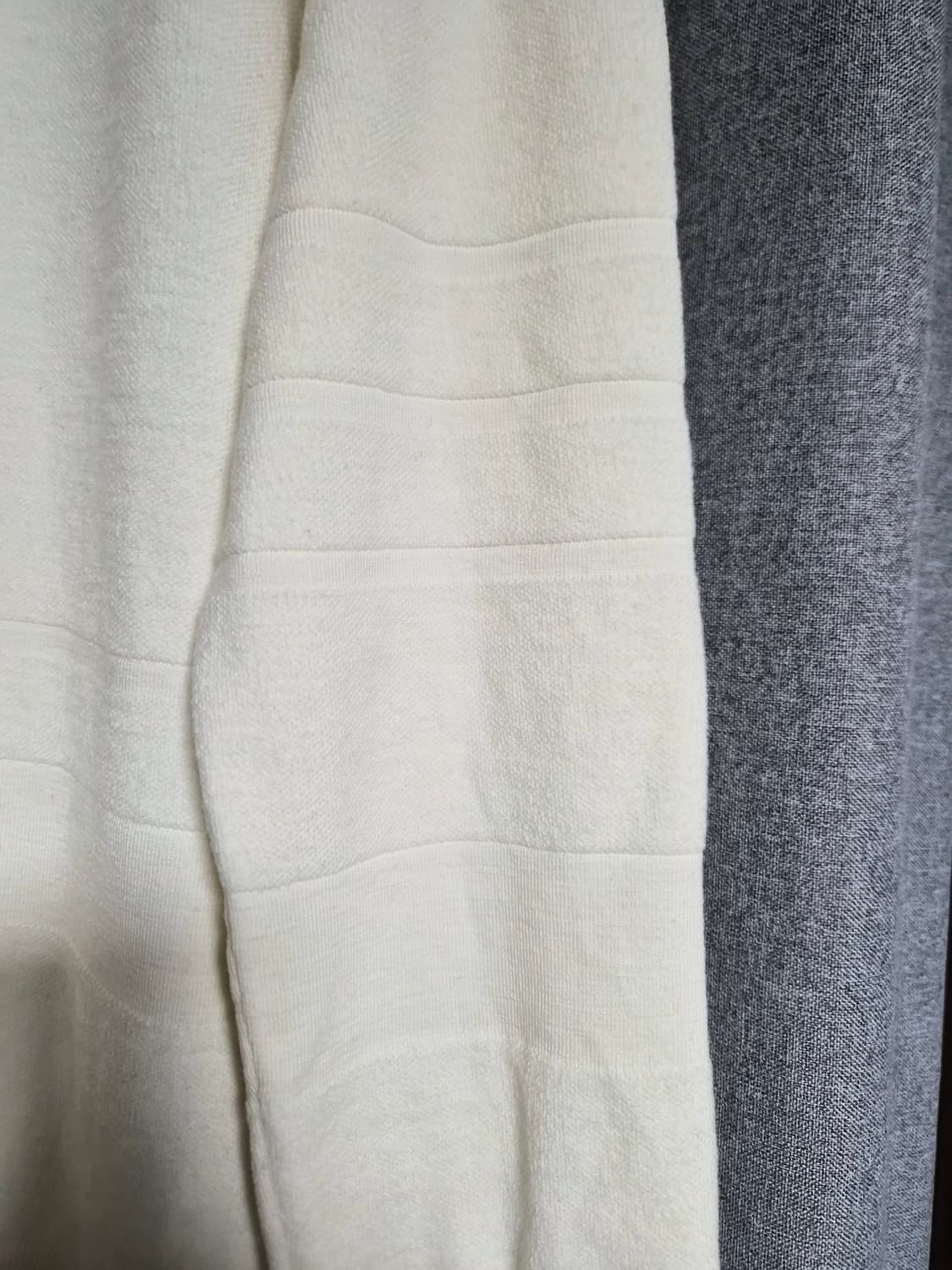 시스템옴므 백 스트랩 니트 팝니다 우영미 타임옴므 솔리드옴므 상품이미지3