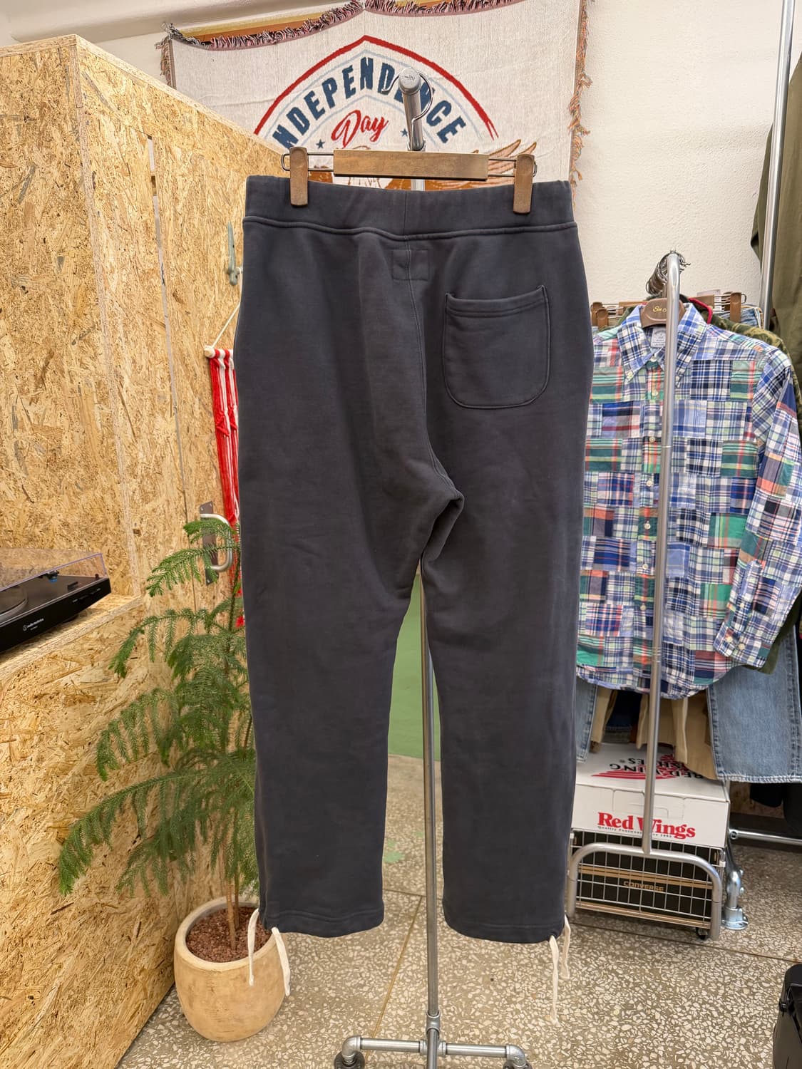 브론슨 논스탁 헤비 웨이트 리버스위브 테리 트레이닝 스웻 팬츠 상품이미지6