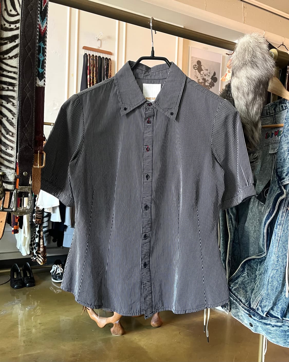 DIESEL Back Lettering 1/2 Stripe Shirt 상품이미지4