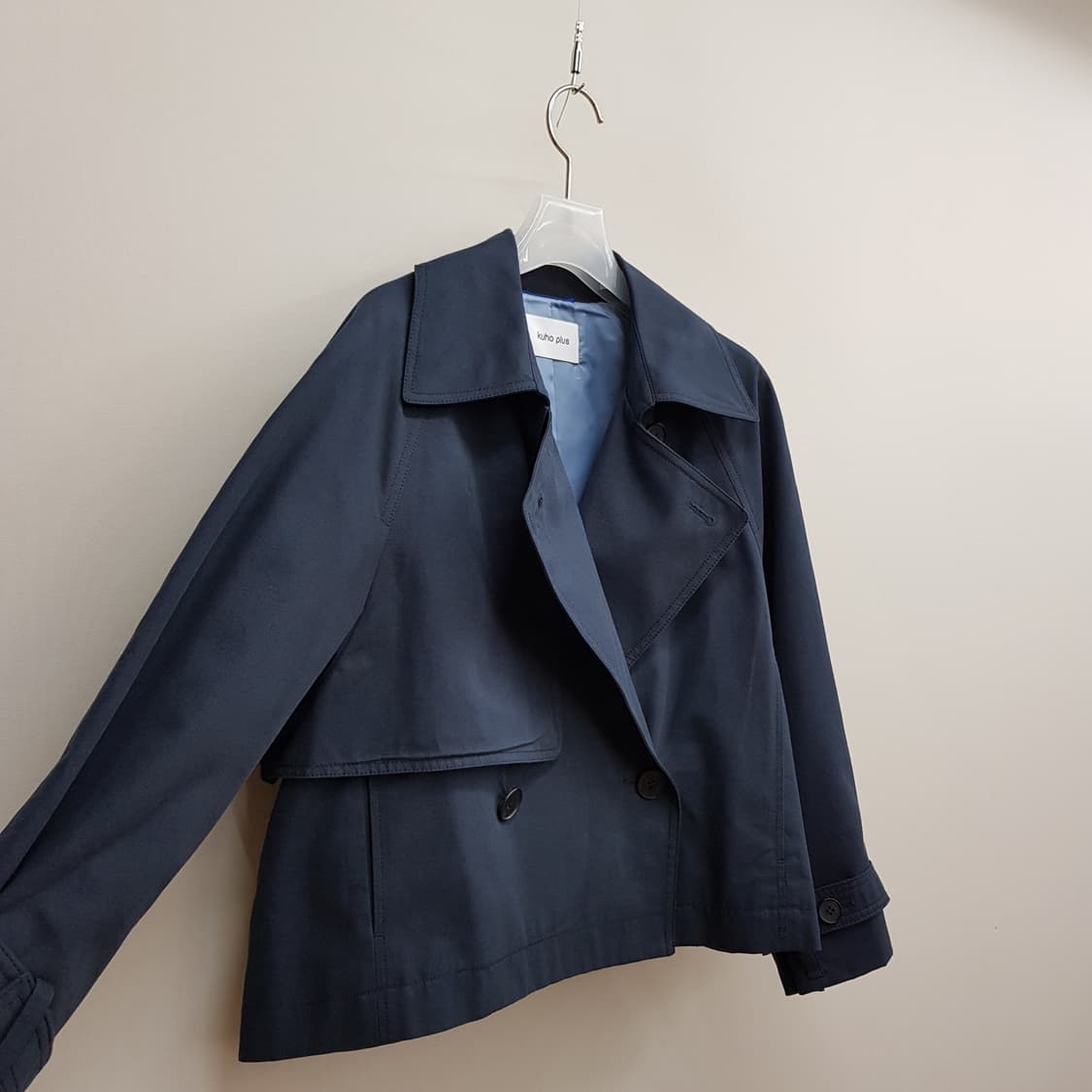 구호플러스 2022 트렌치 스타일 숏 자켓 F사이즈 상품이미지3