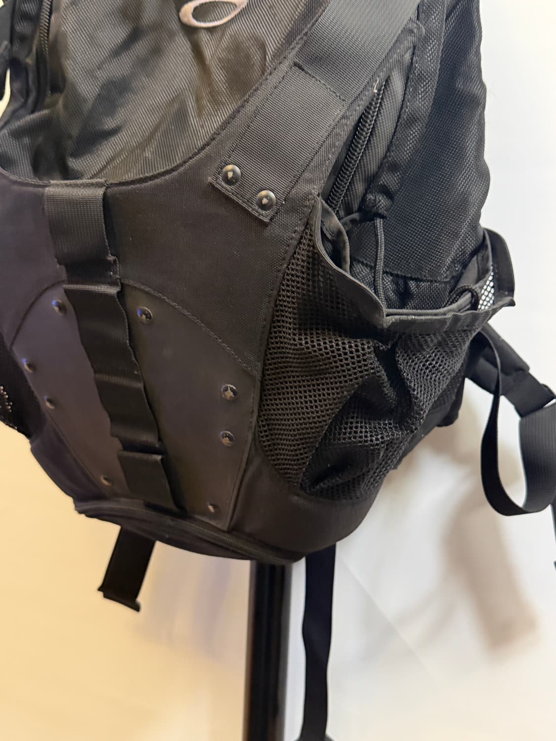 오클리 00‘s 테크니컬 백팩 상품이미지3