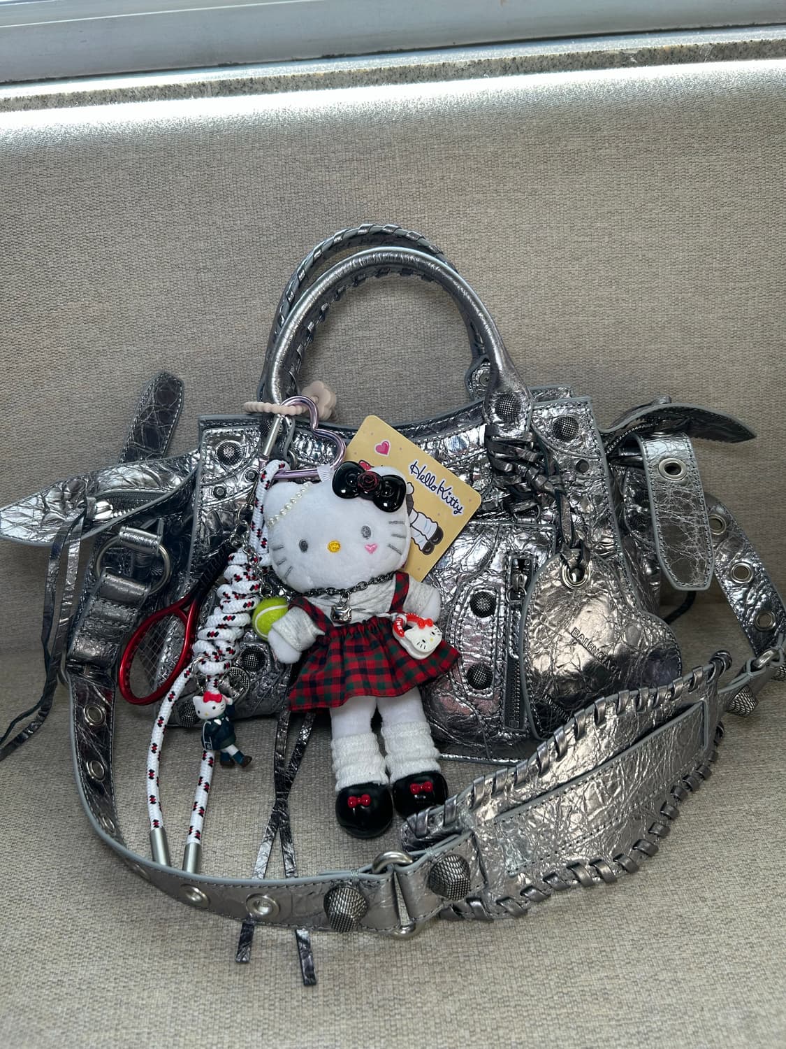 (31) 🌷💕롱다리 키티 체크 프레피 커스텀 키링 상품이미지4