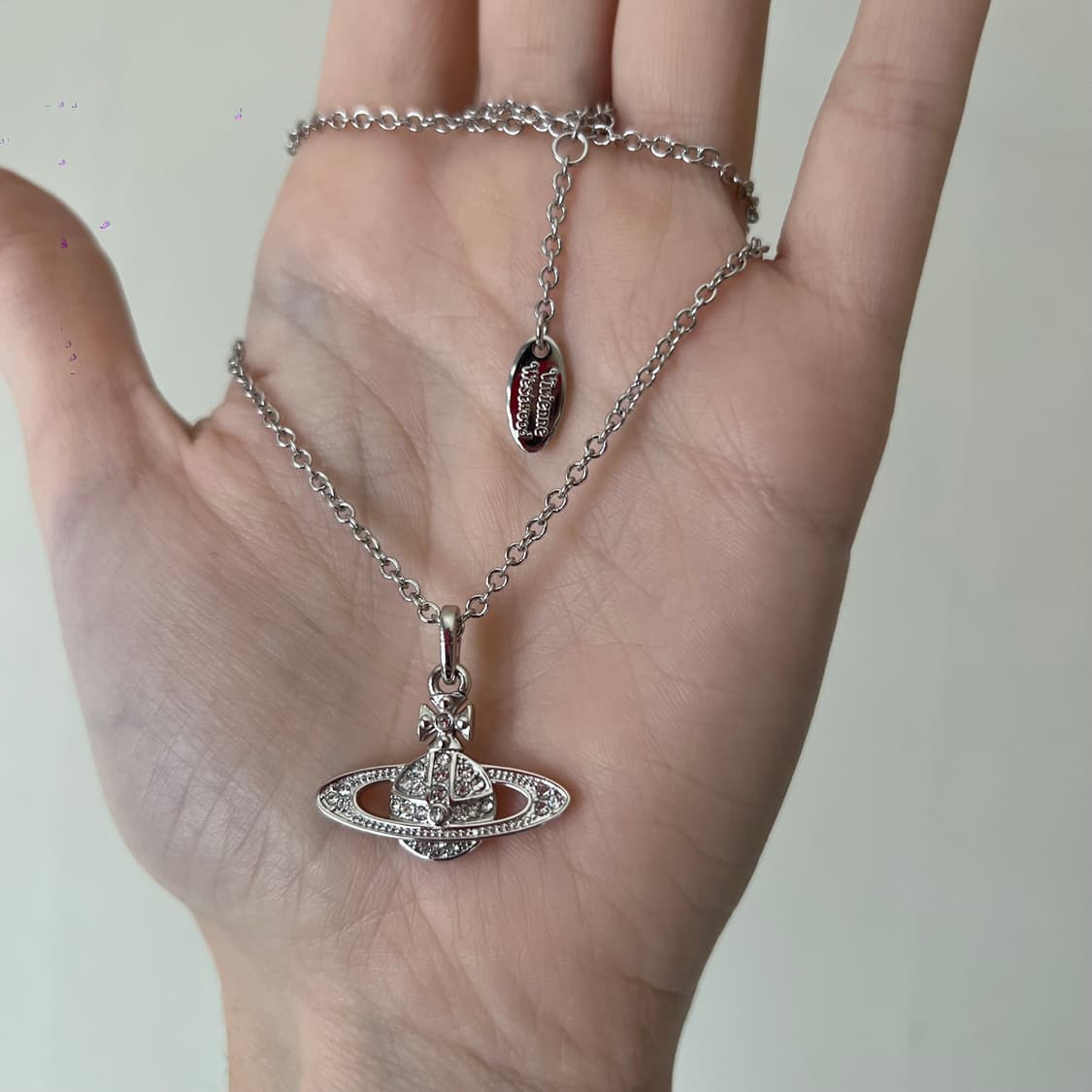 비비안웨스트우드 미니 바스 릴리프 펜던트 네크리스 상품이미지2