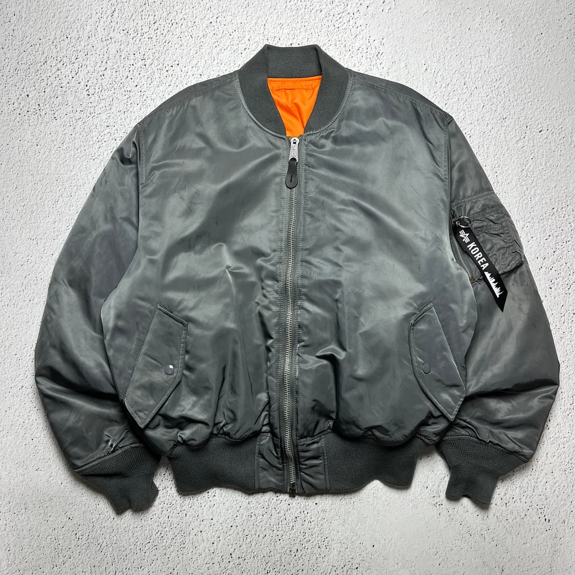Alpha Industries MA-1 Flight Jacket 상품이미지2