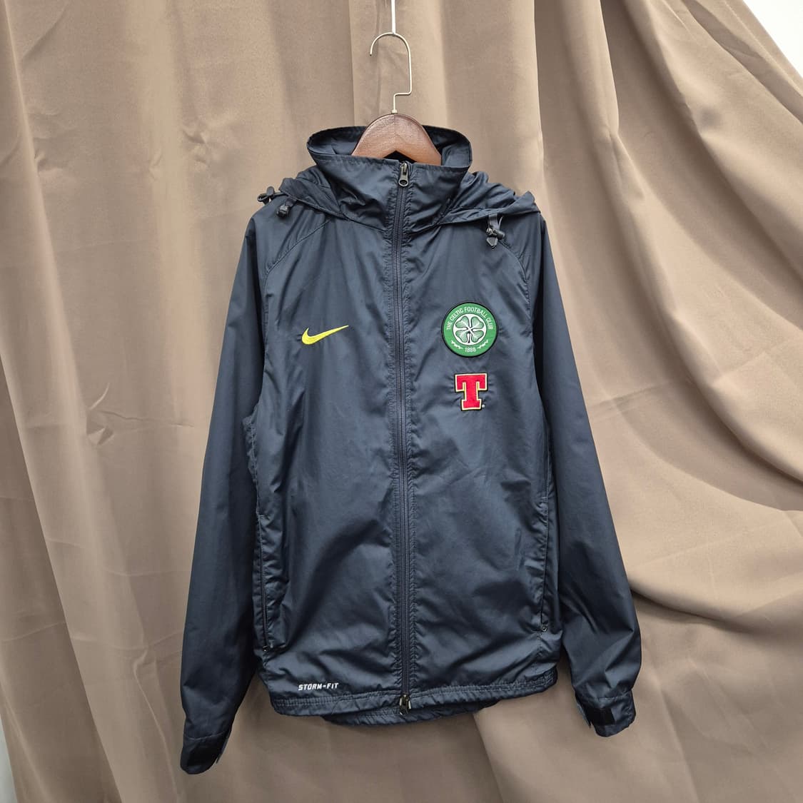 나이키 셀틱 풋볼 바람막이 XS 상품이미지1