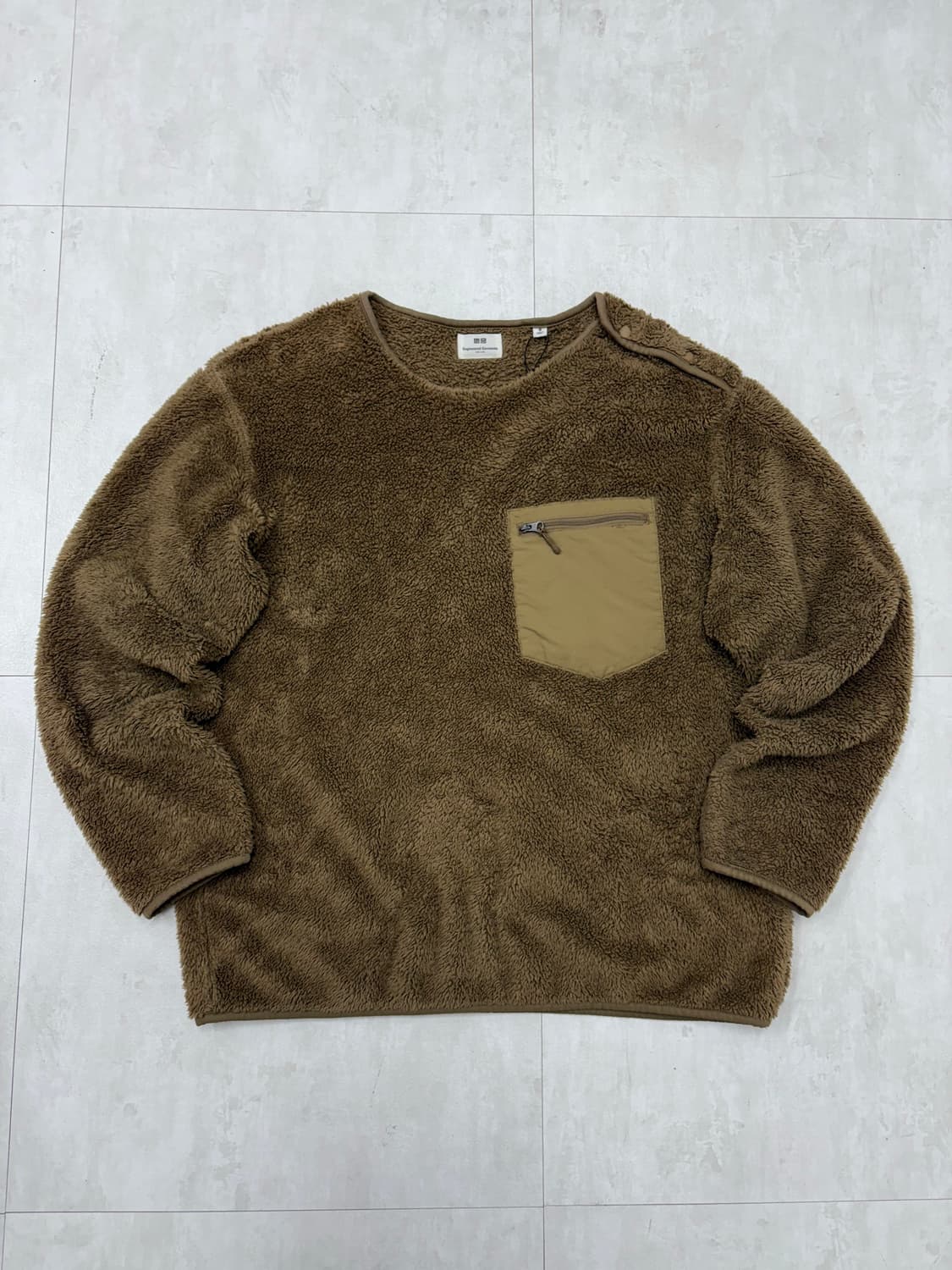 일본 유니클로X엔지니어드 가먼츠 폴리스 맨투맨 #89 상품이미지1