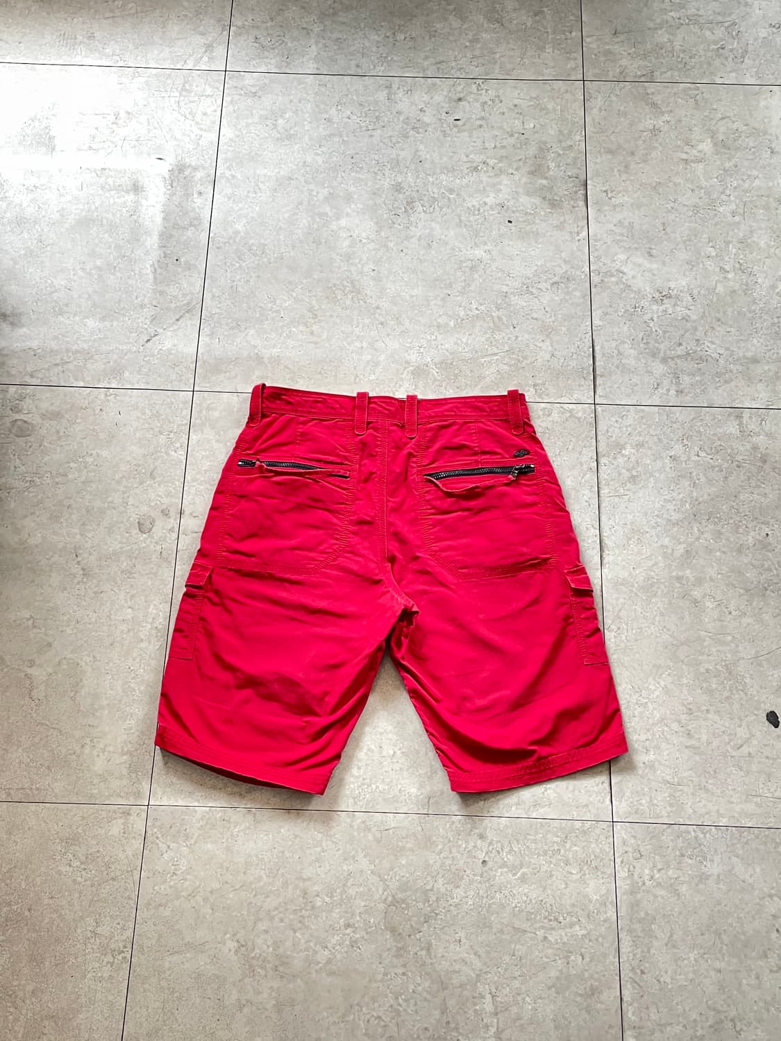 아르마니 익스체인지  레드 카고 반바지 상품이미지1