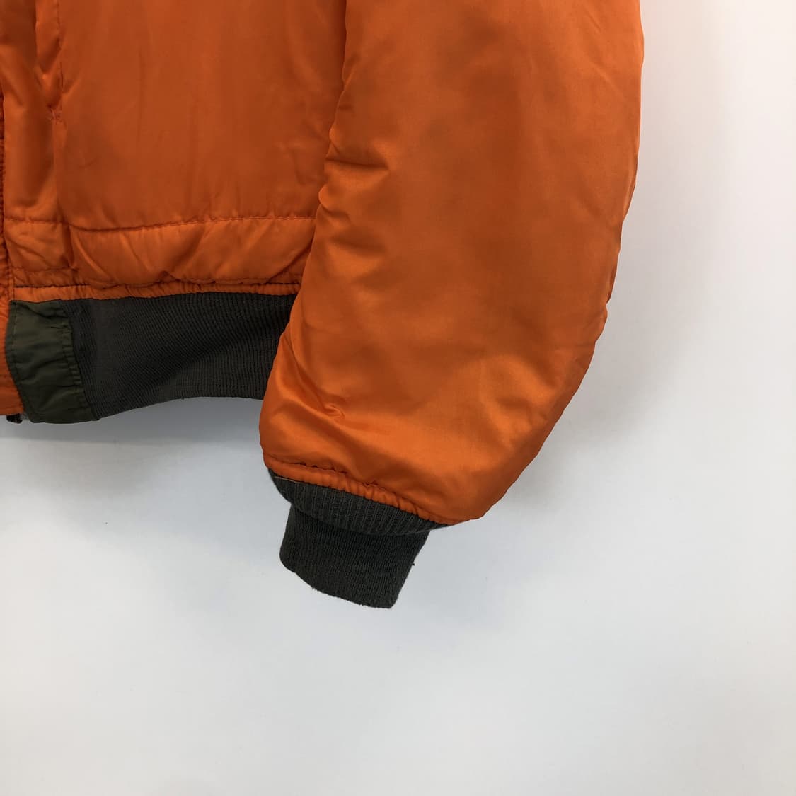 90s made in usa 알파인더스트리 MA-1 항공점퍼 XL  상품이미지6