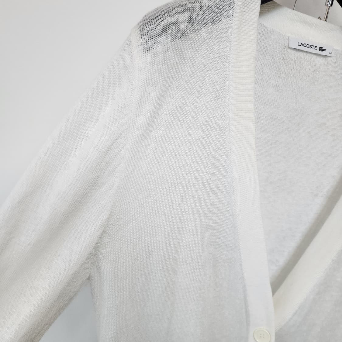 라코스테 화이트 브이넥 린넨가디건 상품이미지3