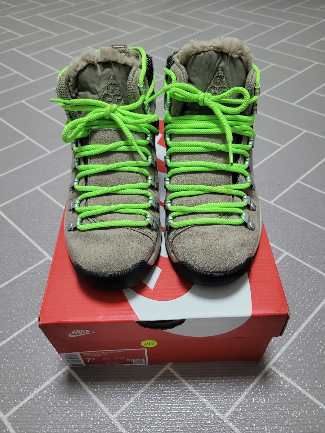 나이키 ACG 줌 미드 아스토리아 여성 하이킹 부츠 230 상품이미지2