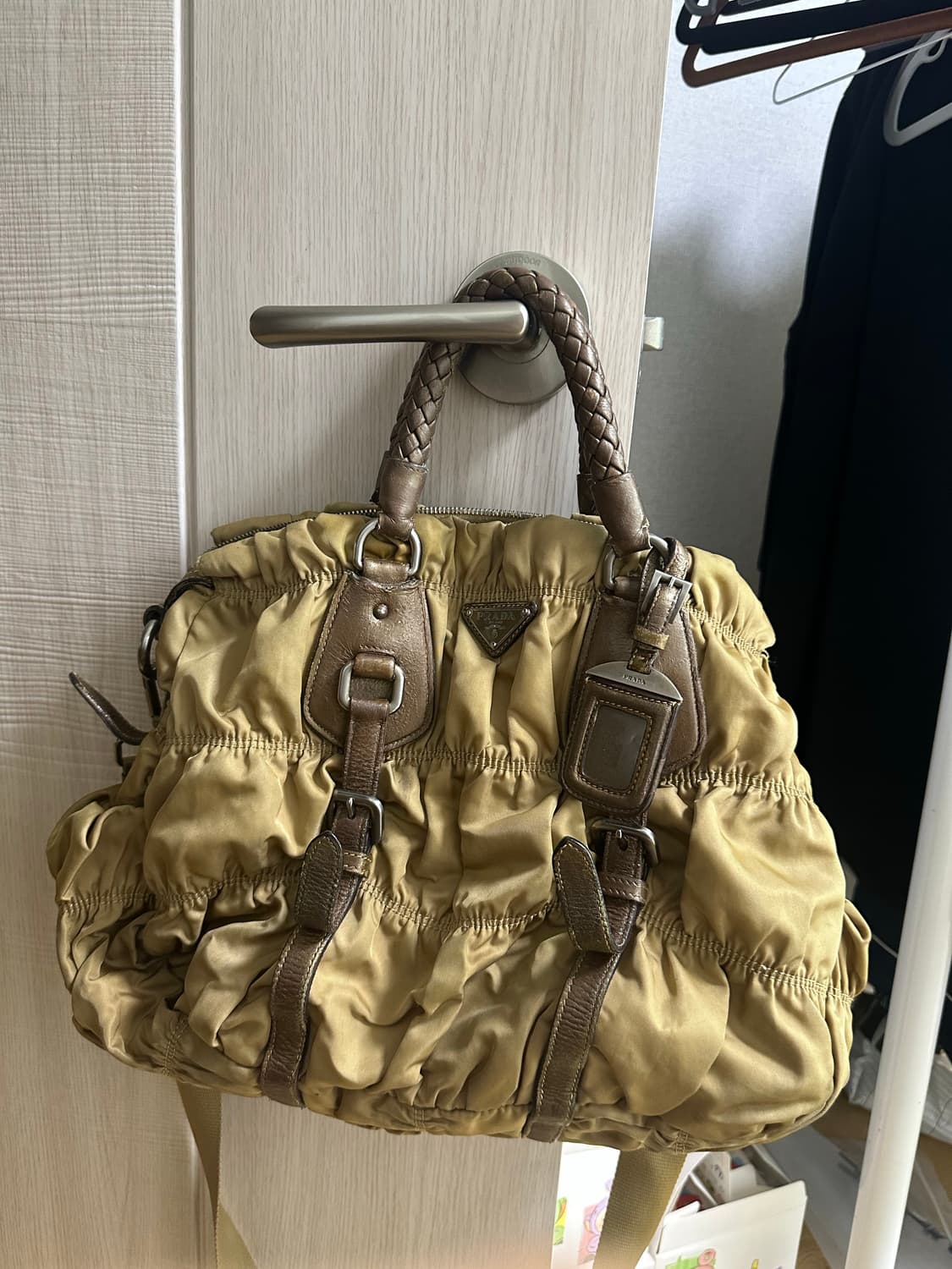 프라다 빈티지 크로스백 상품이미지1