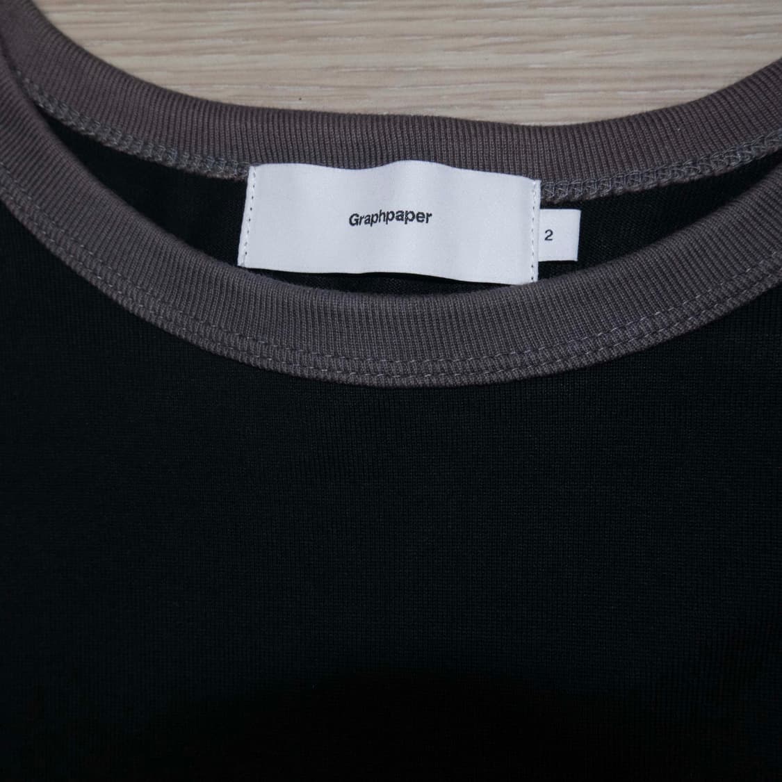그라프페이퍼 22aw 코튼 링거
티셔츠 상품이미지3