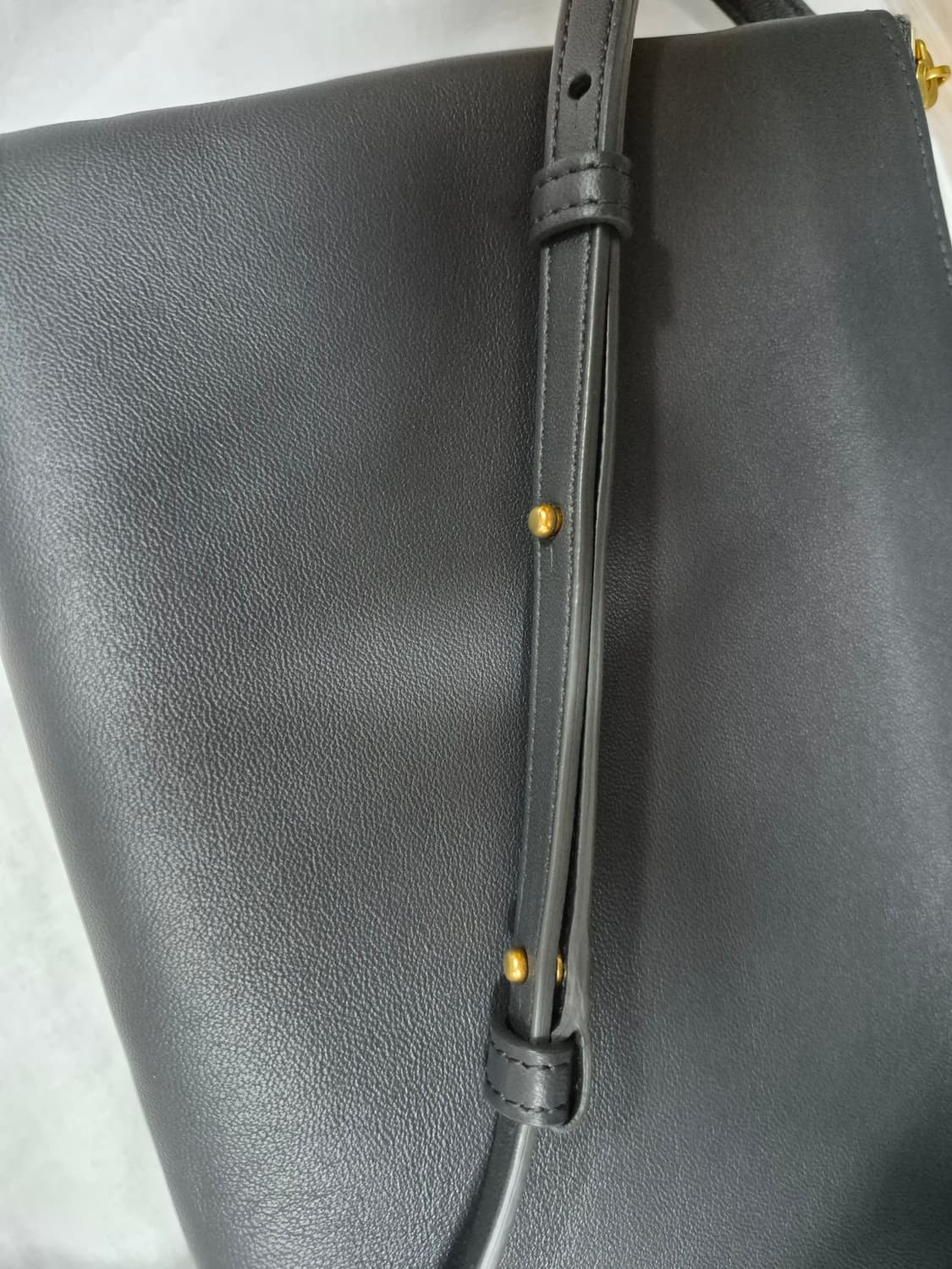 정품) 셀린느 트리오백 상품이미지7