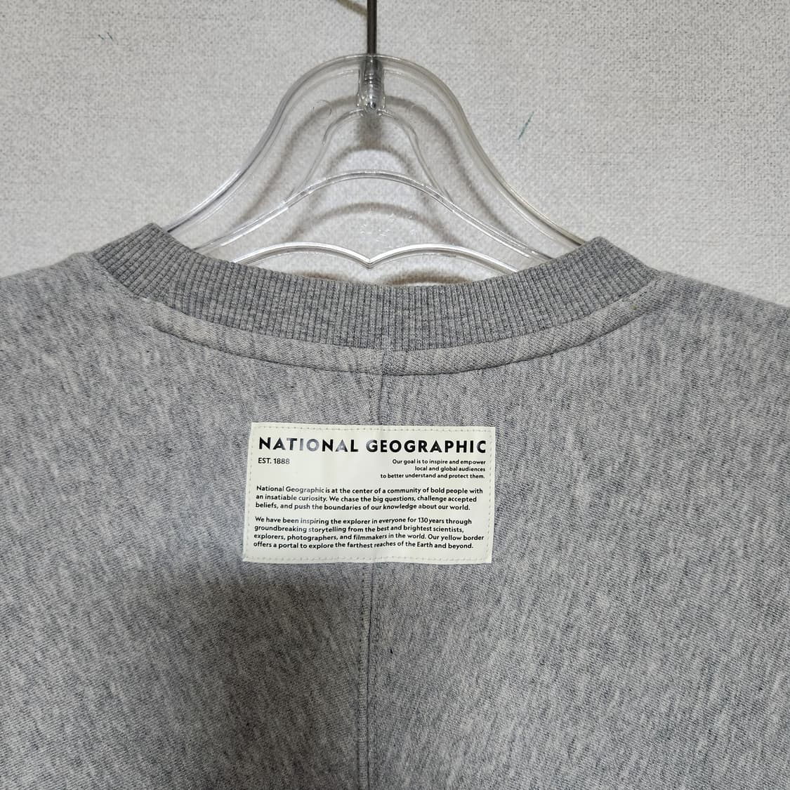 23년 내셔널지오그래픽 맨투맨 100 상품이미지3