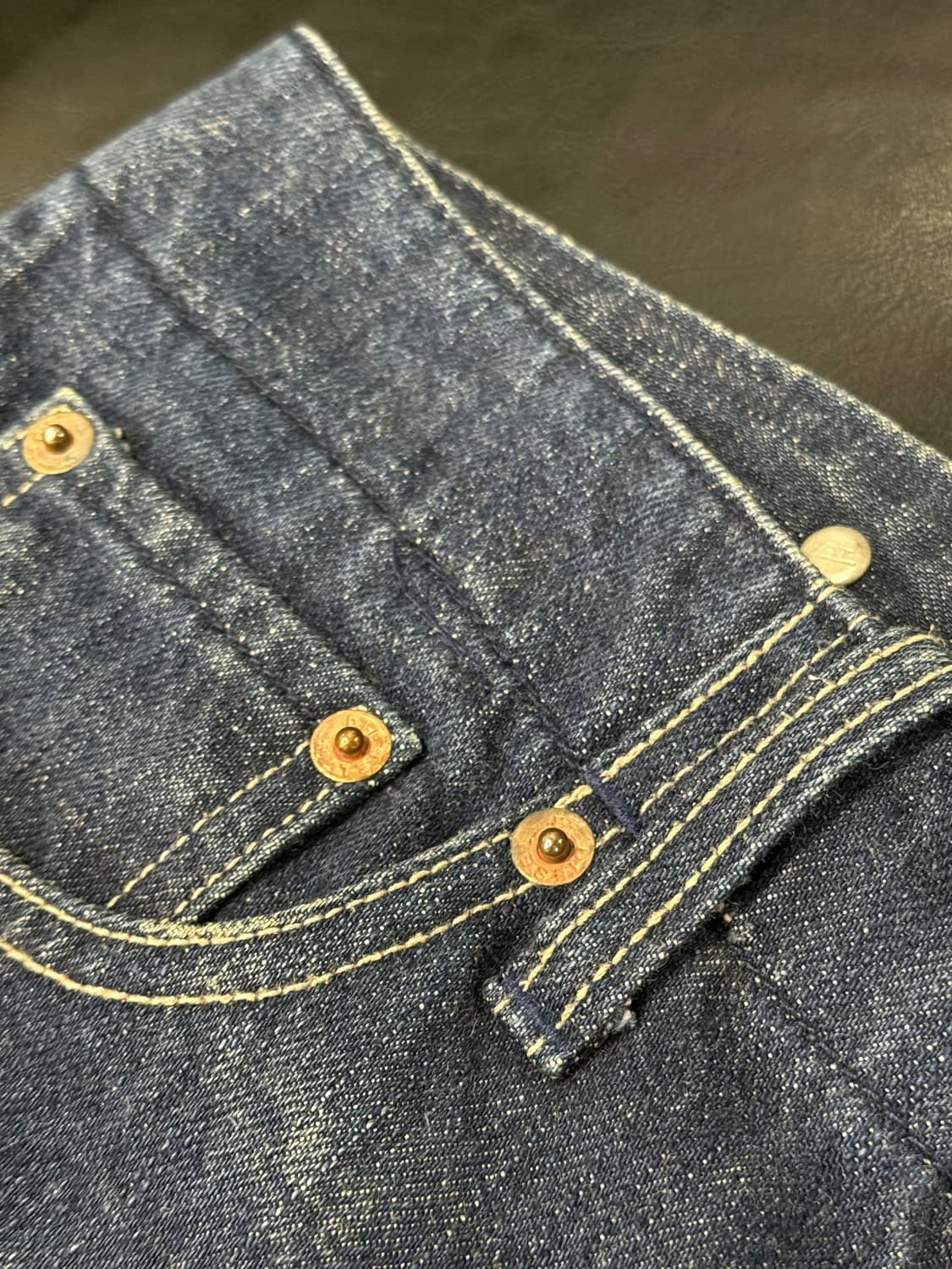 Diesel 데님 팬츠 진청 세미 부츠컷 상품이미지6
