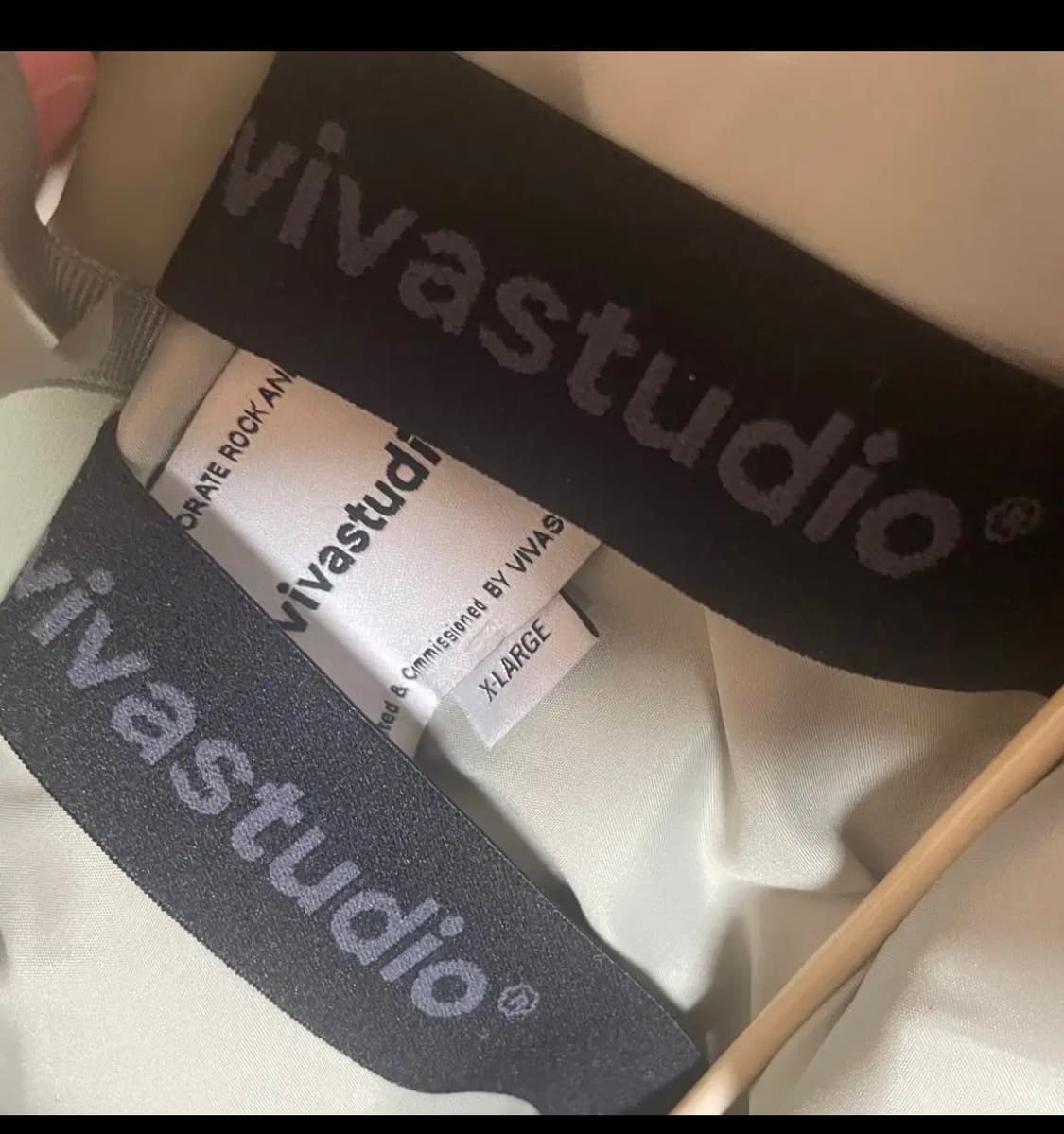 비바스튜디오 몬스터파카 XL 상품이미지2