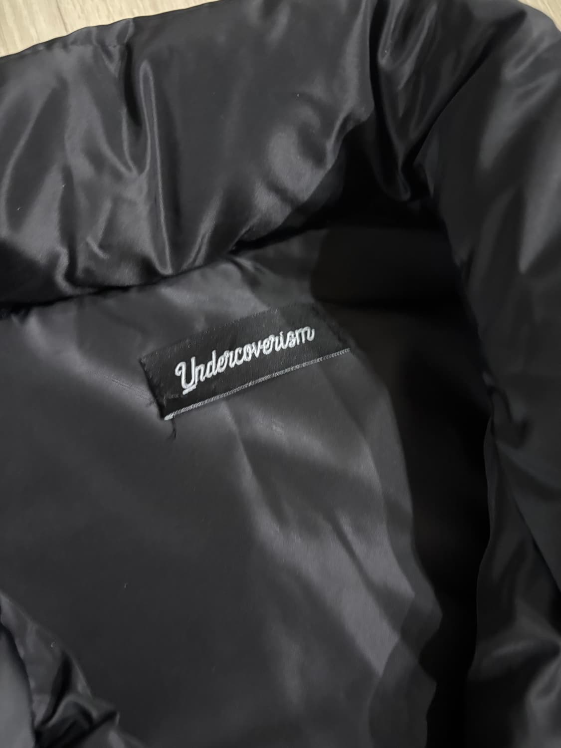 언더커버리즘 21aw 절개 패딩  상품이미지3