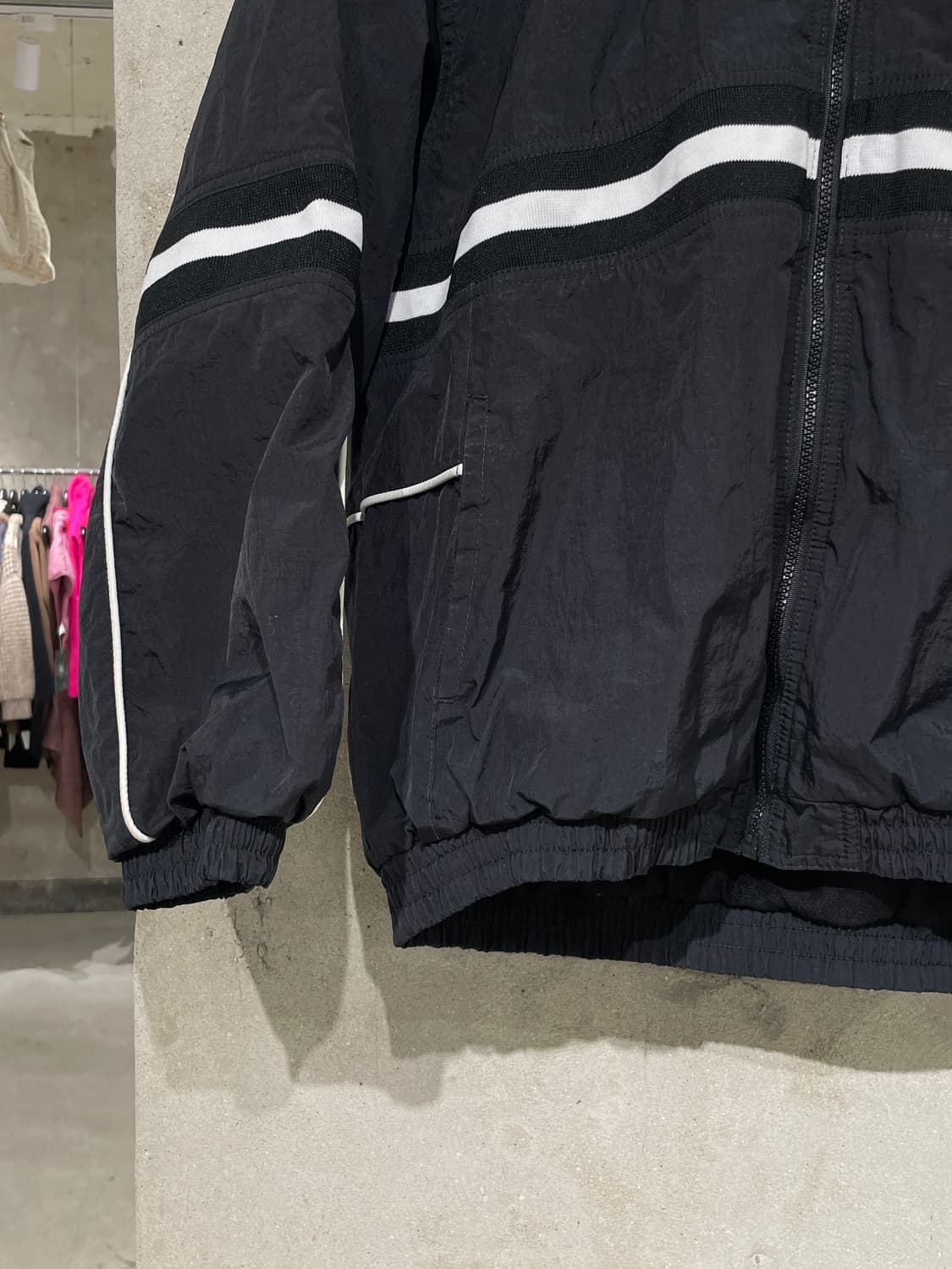 나이키 블랙 올드스쿨 스우시 나일론 후디 자켓 상품이미지4