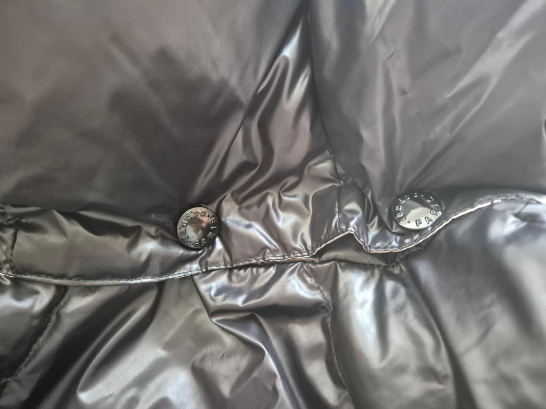 (새상품) 산드로 블랙/실버 양면 다운 패딩 36사이즈 상품이미지7