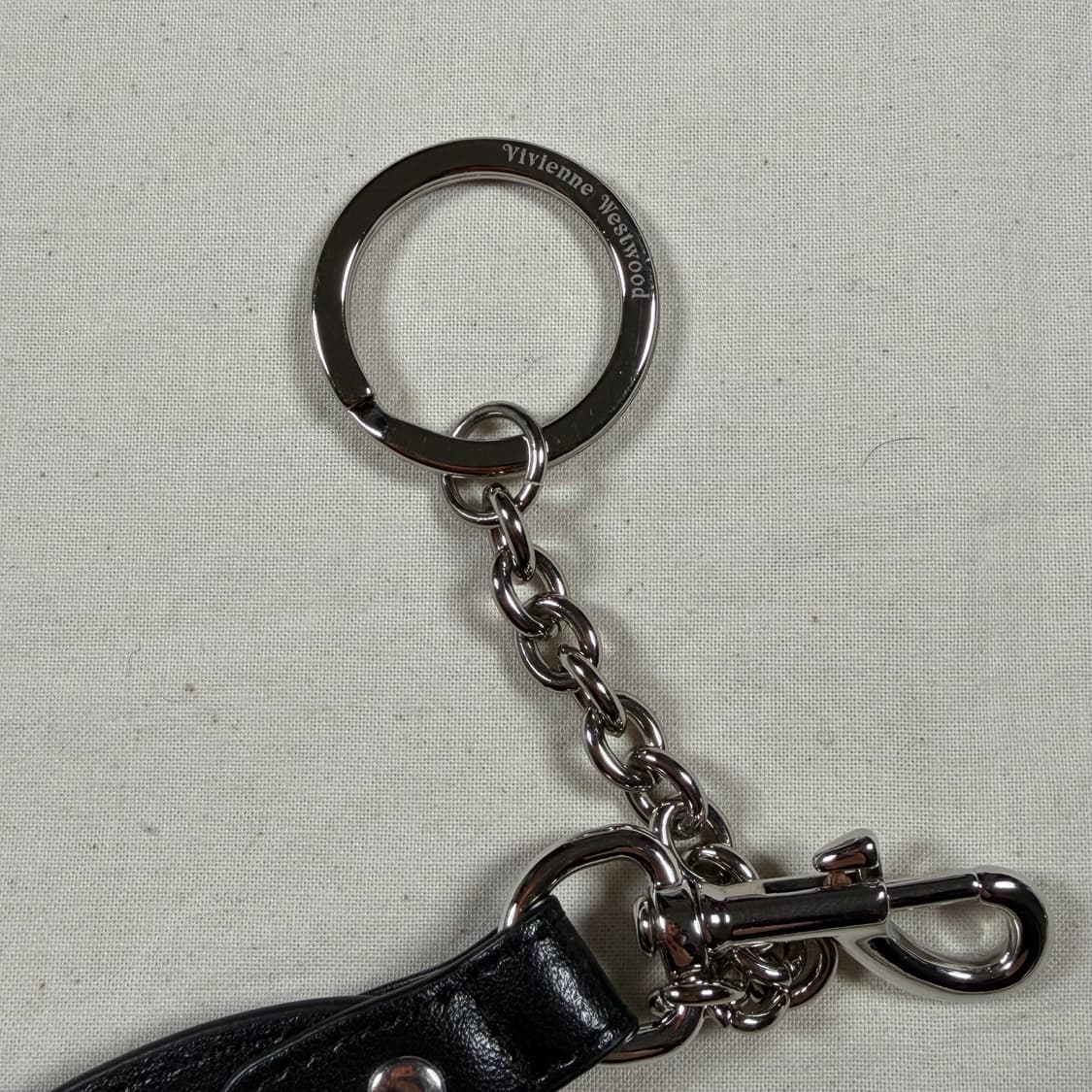 비비안 웨스트우드 ORB 키링 상품이미지4