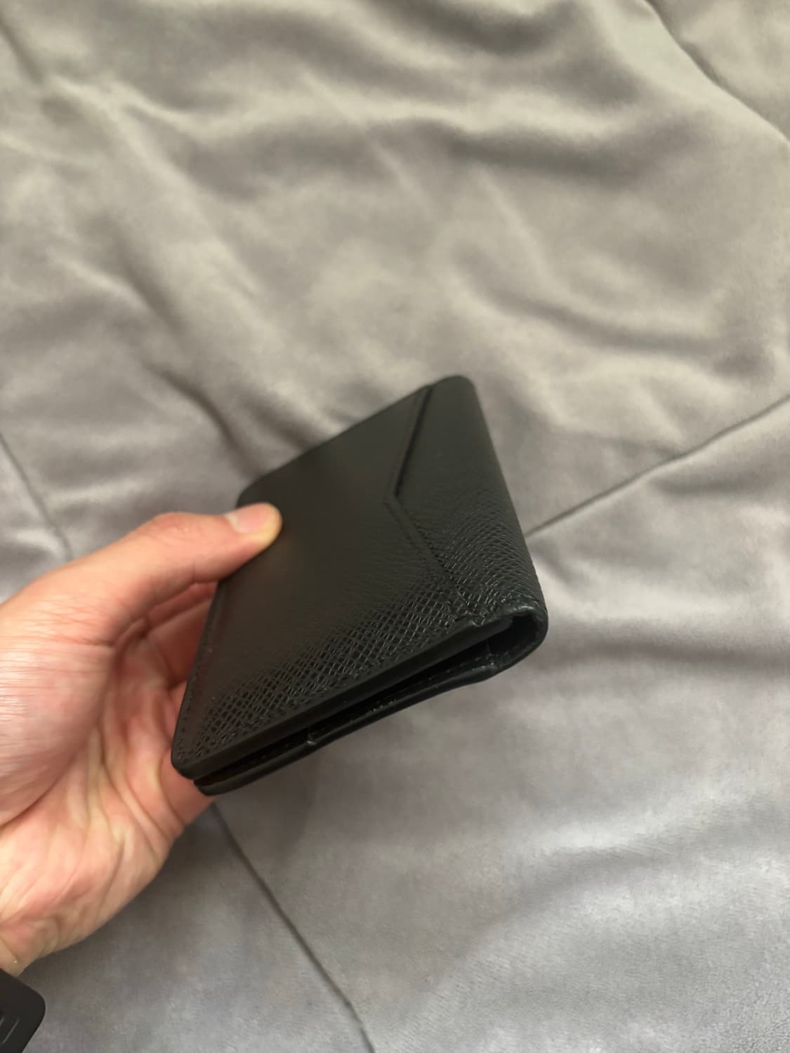 루이비통 타이가 포켓 오거나이저 상품이미지3