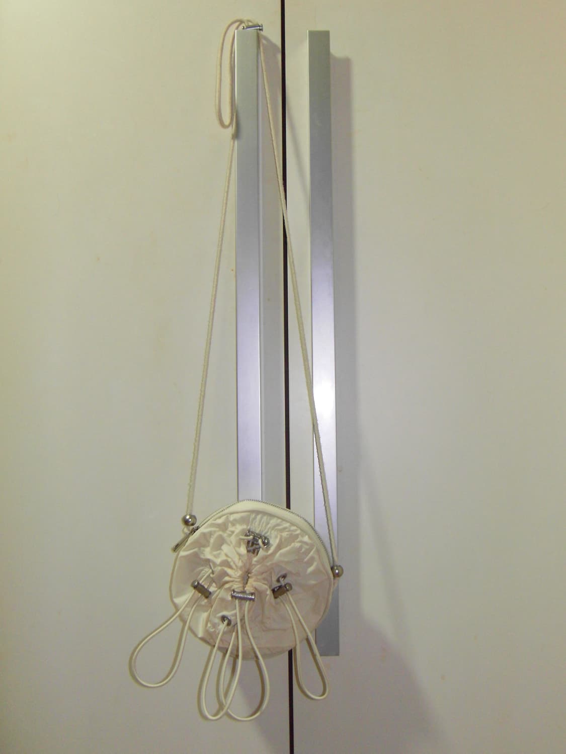 글로니 스토퍼 미니 크로스백 상품이미지2