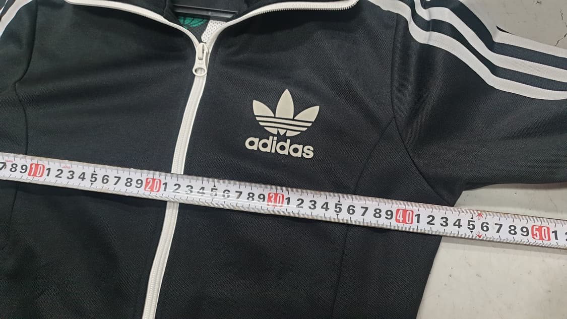 아디다스 유로파 블랙 져지 90 상품이미지2