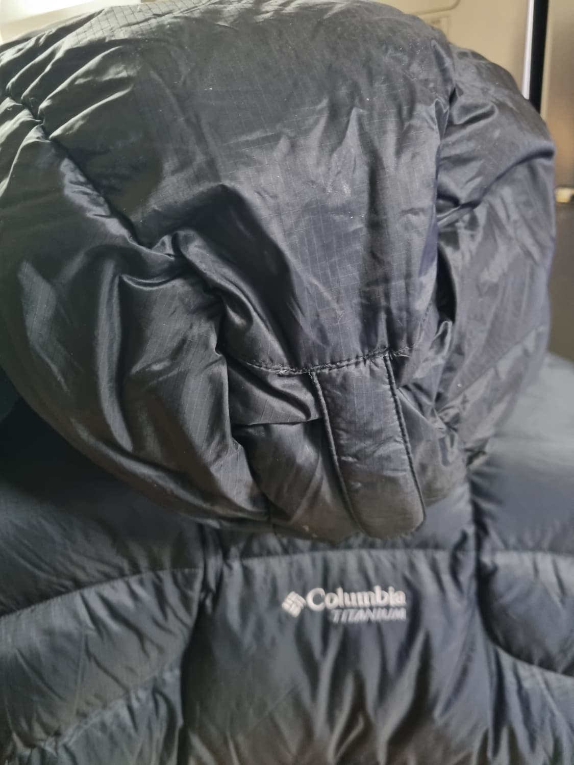 Colombia Titanium Goose Down Jacket 상품이미지5