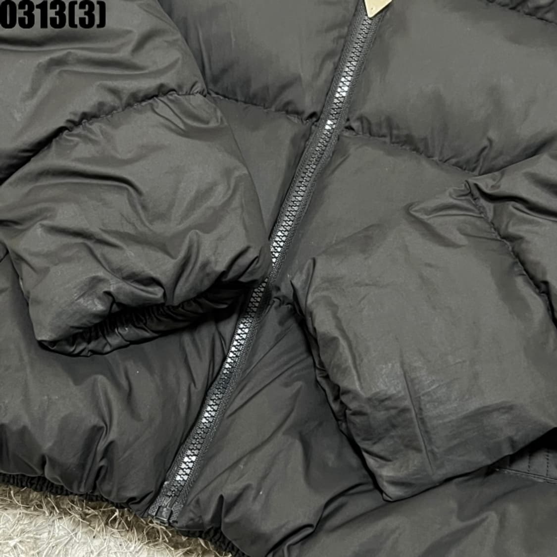 게스 패딩 상품이미지4