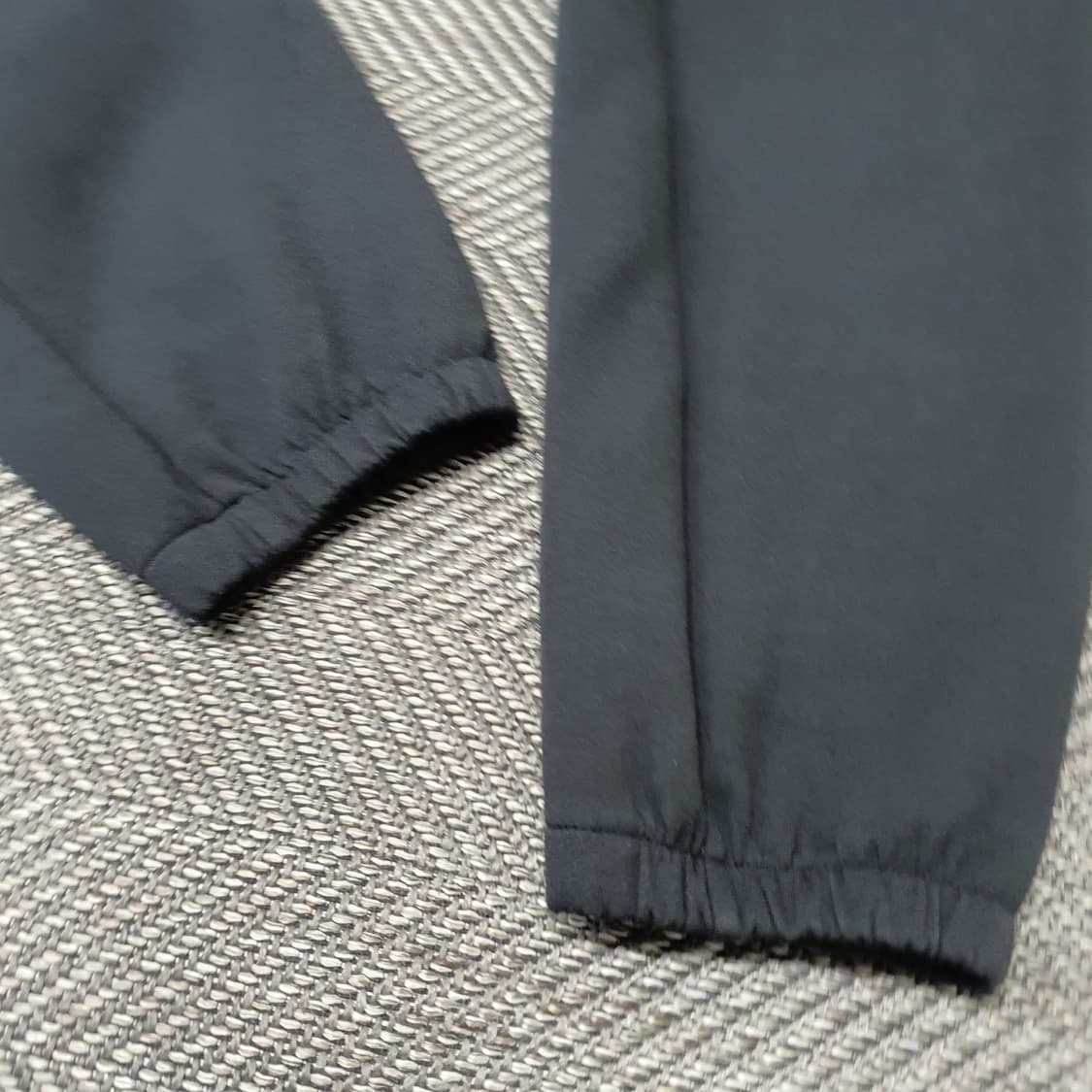 아디다스 올블랙 밴딩 조거팬츠 남자34~35 상품이미지4