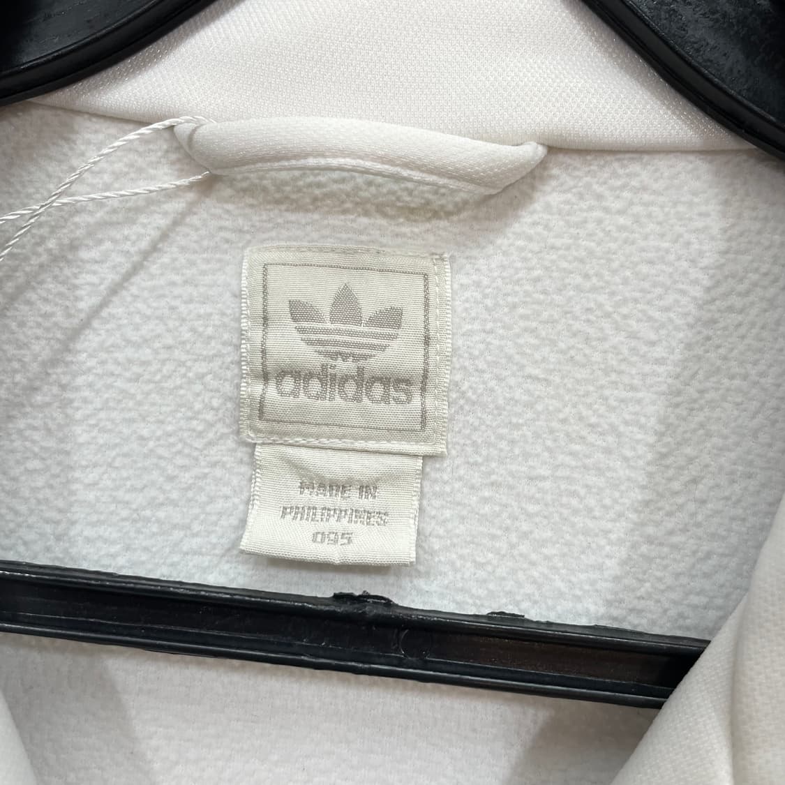 Adidas Originals White Gold Track Jacket 상품이미지5