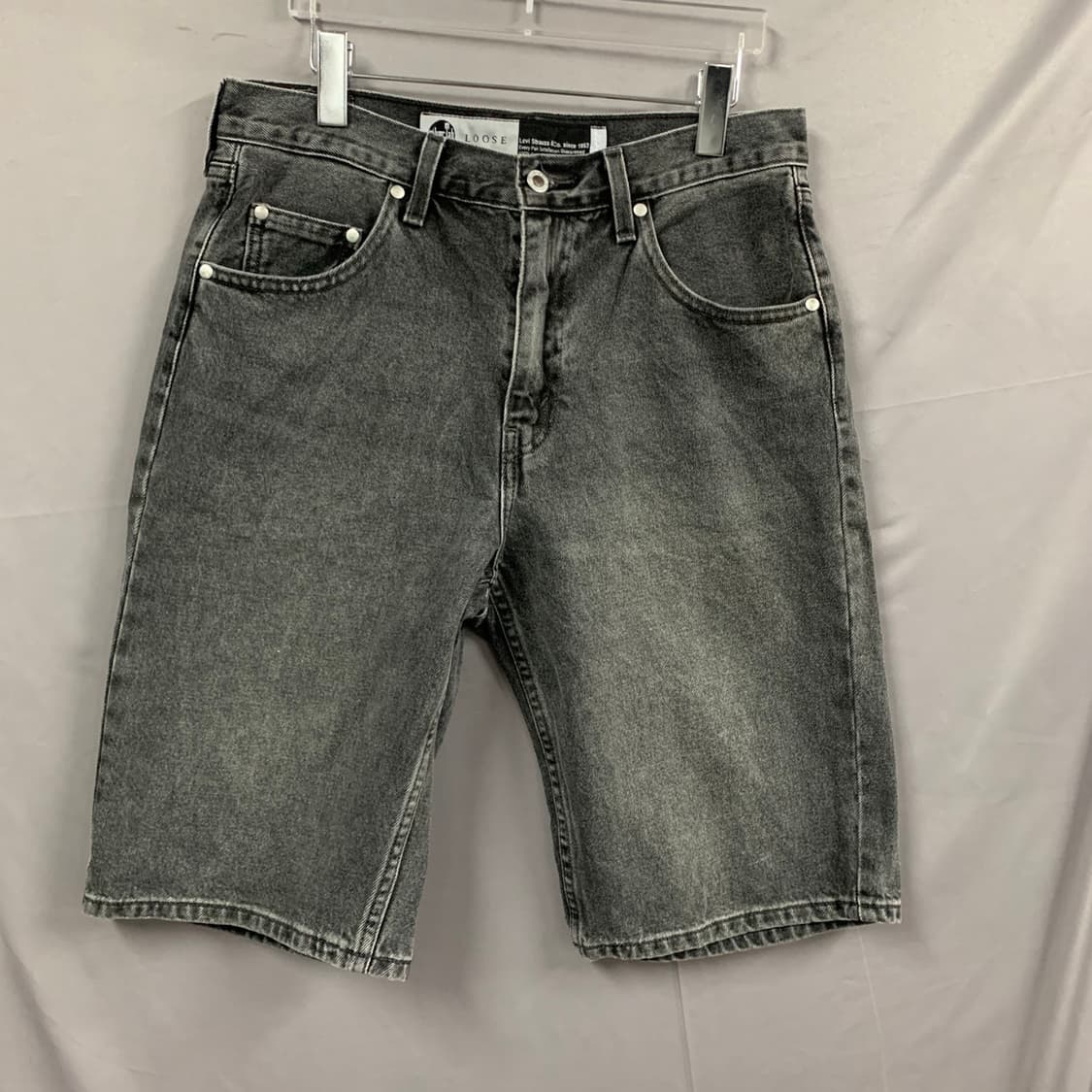 30인치 리바이스 실버탭 루즈 흑청 버뮤다 데님팬츠 청반바지 상품이미지1