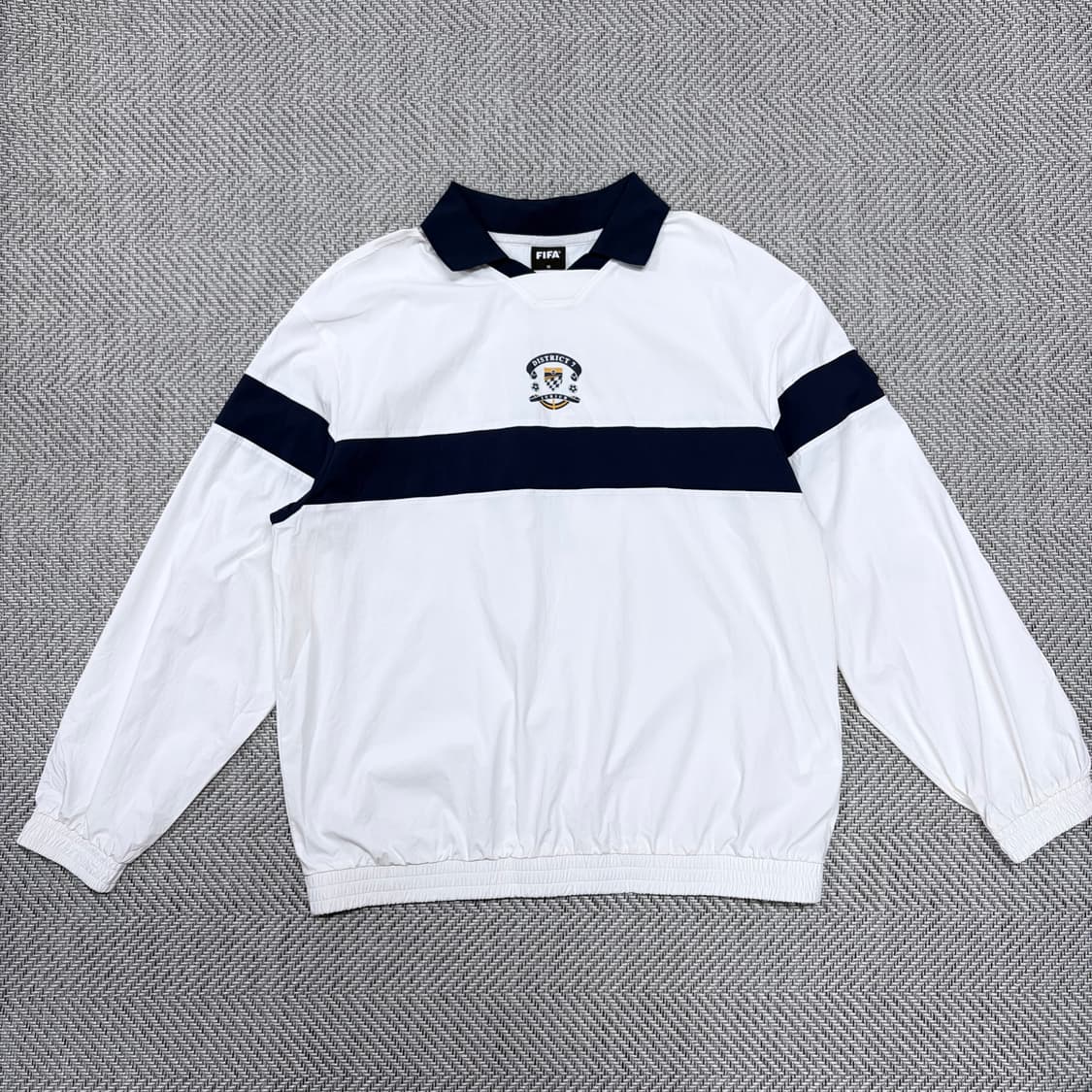 (M)FIFA 디스트릭트 우븐 맨투맨  상품이미지1