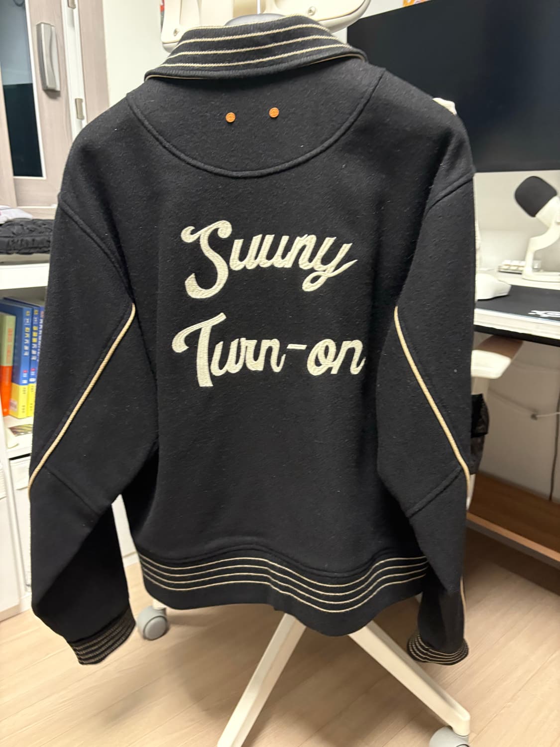 앤더슨벨 써니 바시티 상품이미지2