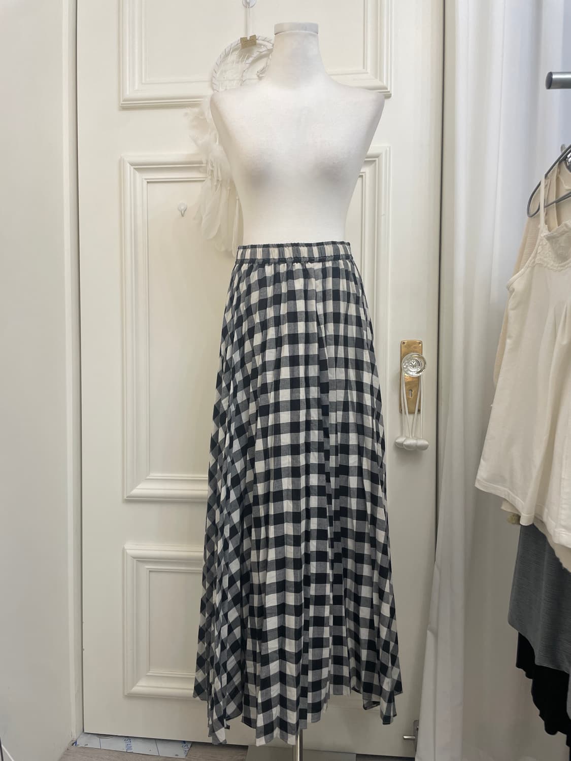 ivory black gingham check banding long s 상품이미지1