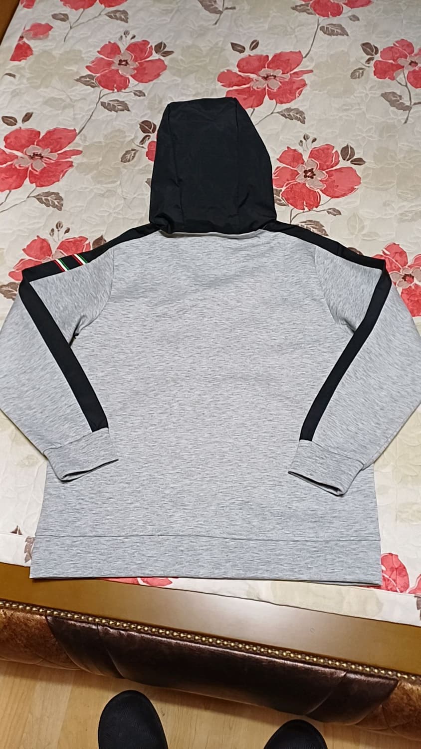 람브레타 미사용 후드집업 105 여성88 가슴54 기장68 상품이미지5