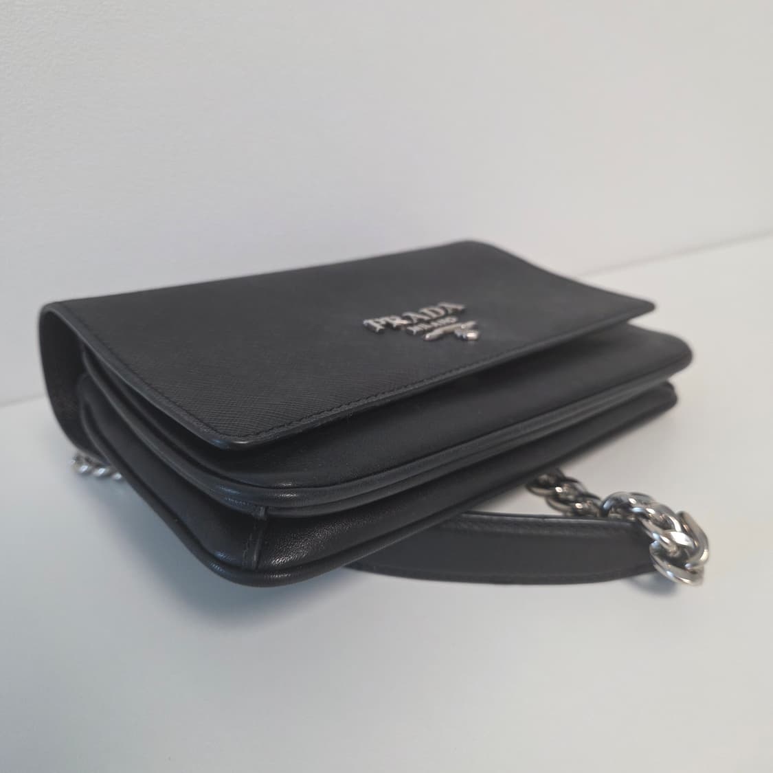 PRADA 프라다 정품 사피아노 카프스킨 은장 체인백 숄더백 크로스백 상품이미지6
