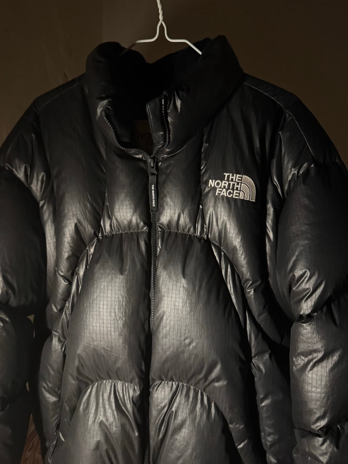 노스페이스 화이트라벨 웨이브 RDS 다운 자켓 상품이미지2