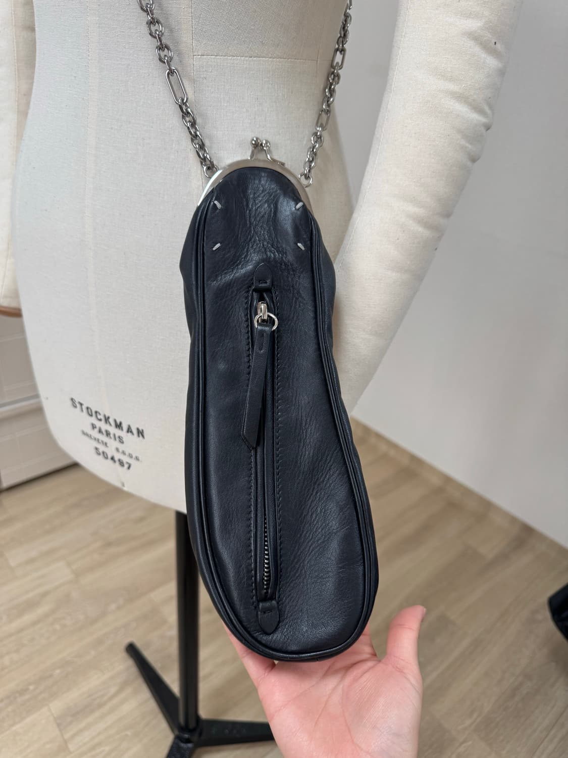 마르지엘라 타비 레더 숄더백 상품이미지5