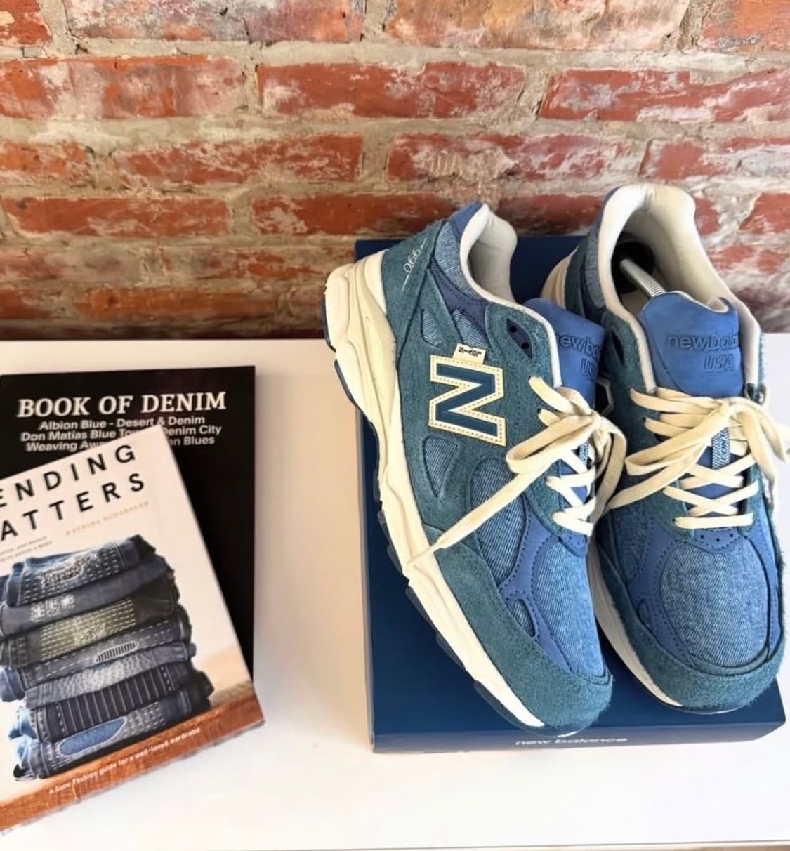 뉴발란스990v3 리바이스 290 상품이미지1