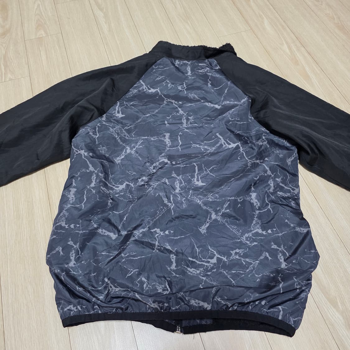 일본판 챔피온 빈티지)올드스쿨 마블패턴 후리스안감 바람막이 상품이미지3