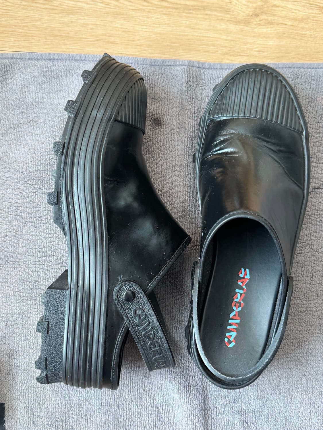 [정품/IT 44] 캠퍼랩(CamperLab) 트랙토리 클로그 블랙 -  상품이미지1