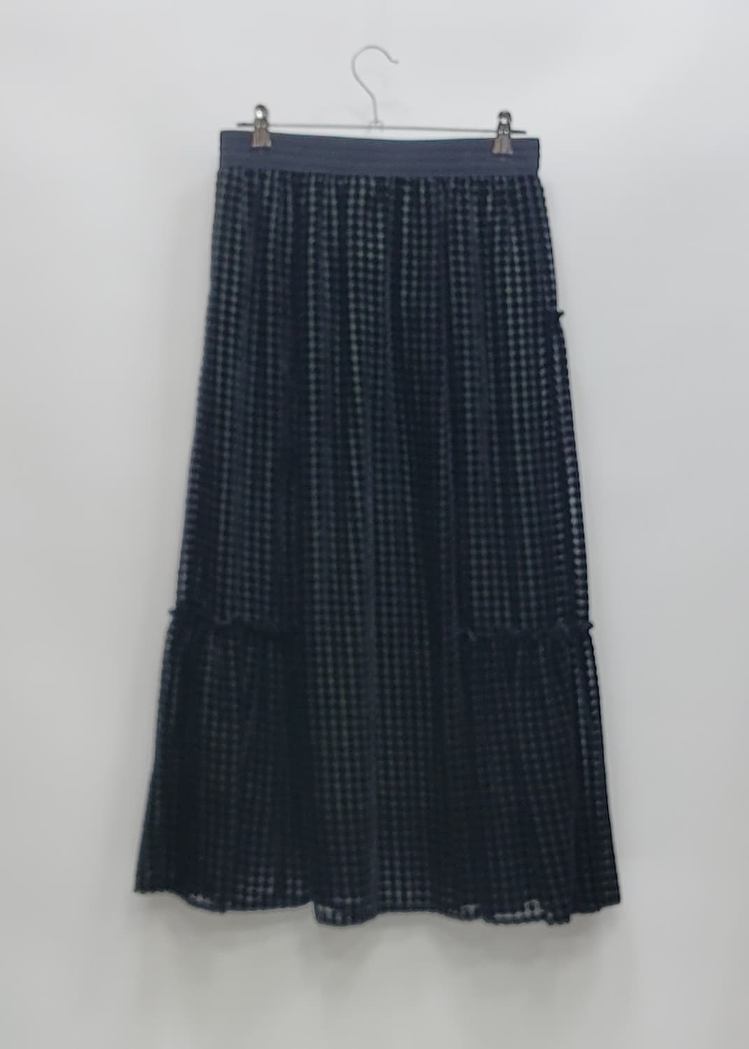 BENETTON 21SS  베네통 벨벳 도트 롱 스커트 / 여 67 블랙 상품이미지2