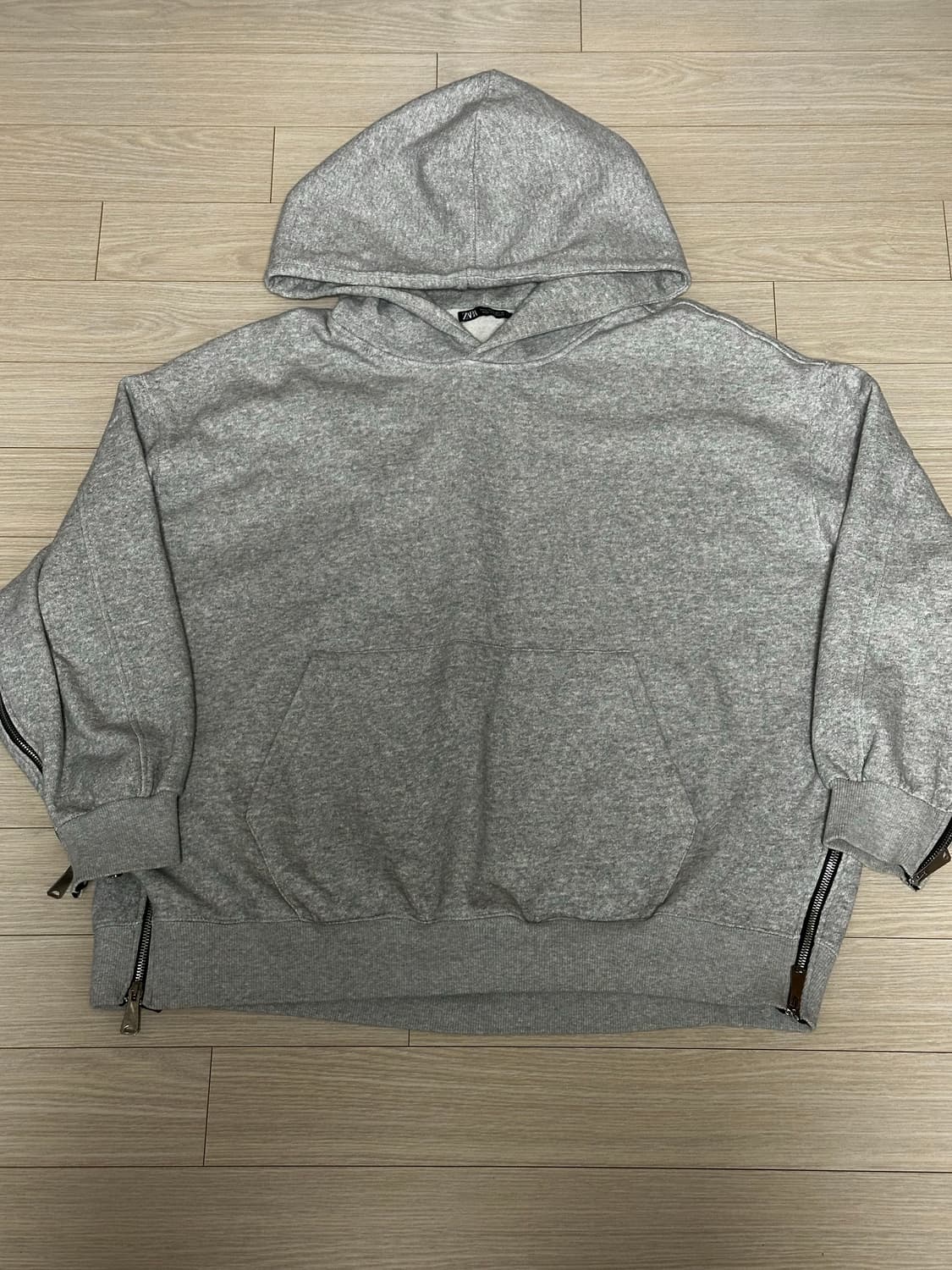 Zara 후드티 상품이미지1